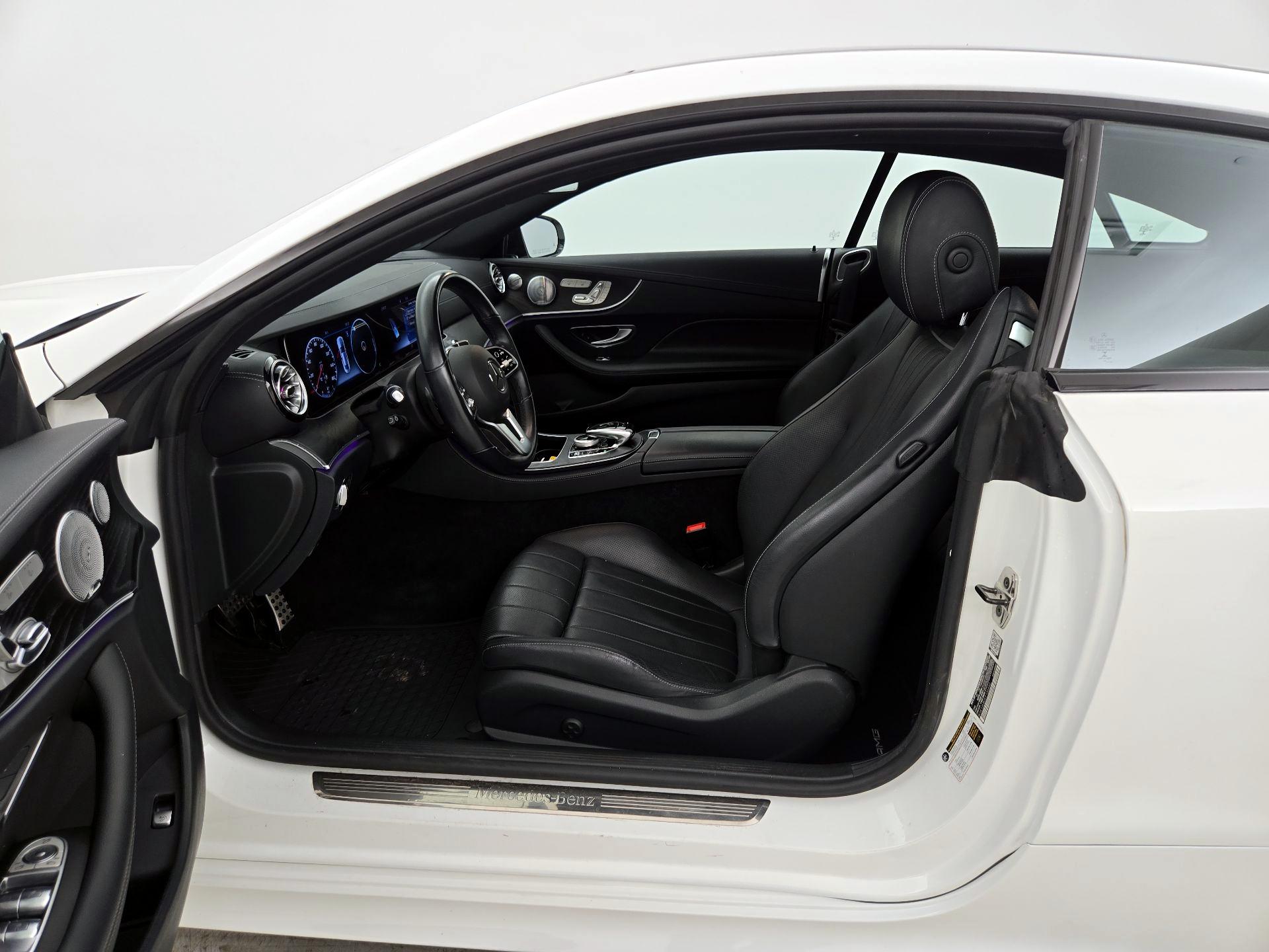 Thumbnail: 2020 Mercedes-Benz E-Class - 11