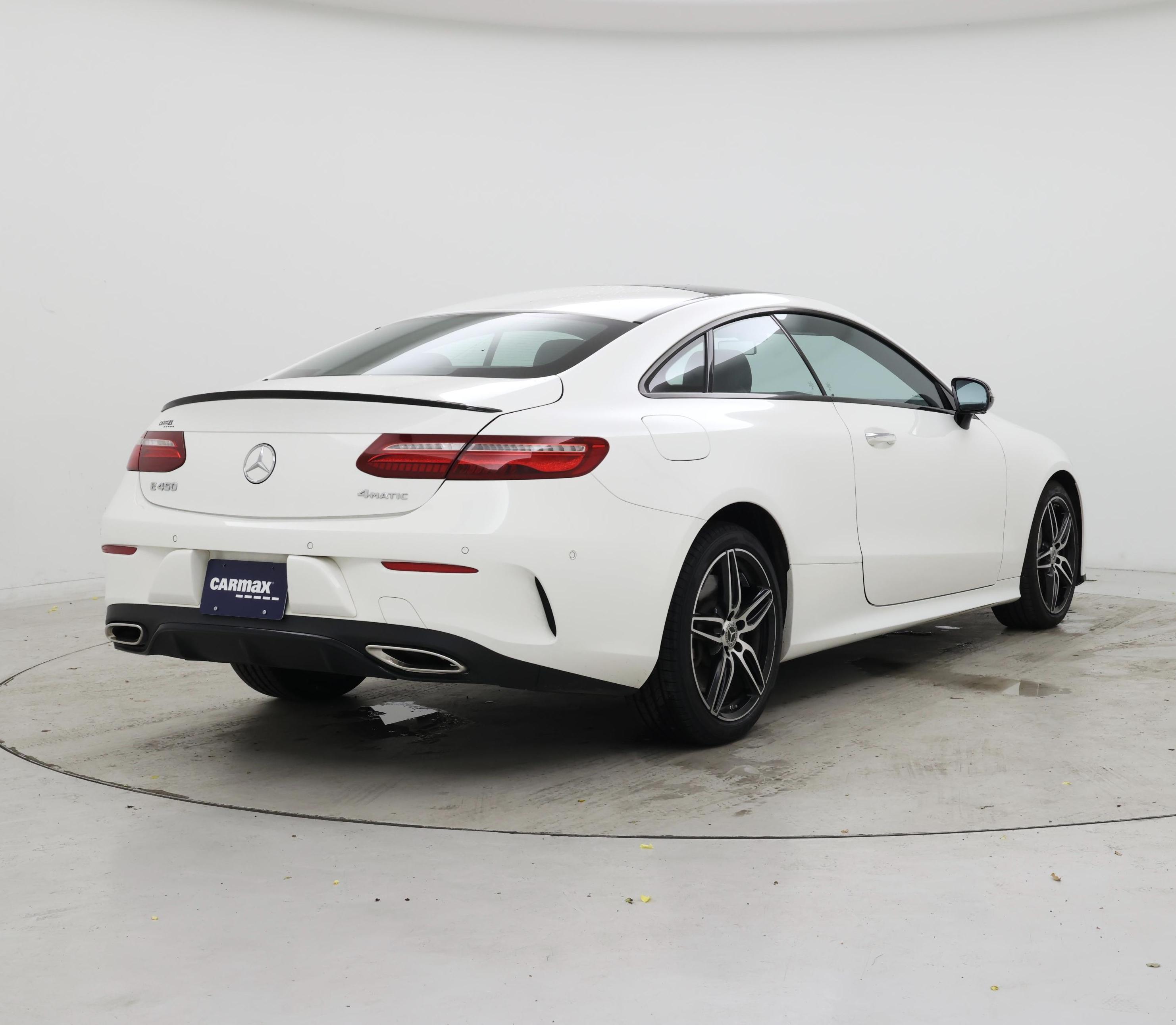 Thumbnail: 2020 Mercedes-Benz E-Class - 8