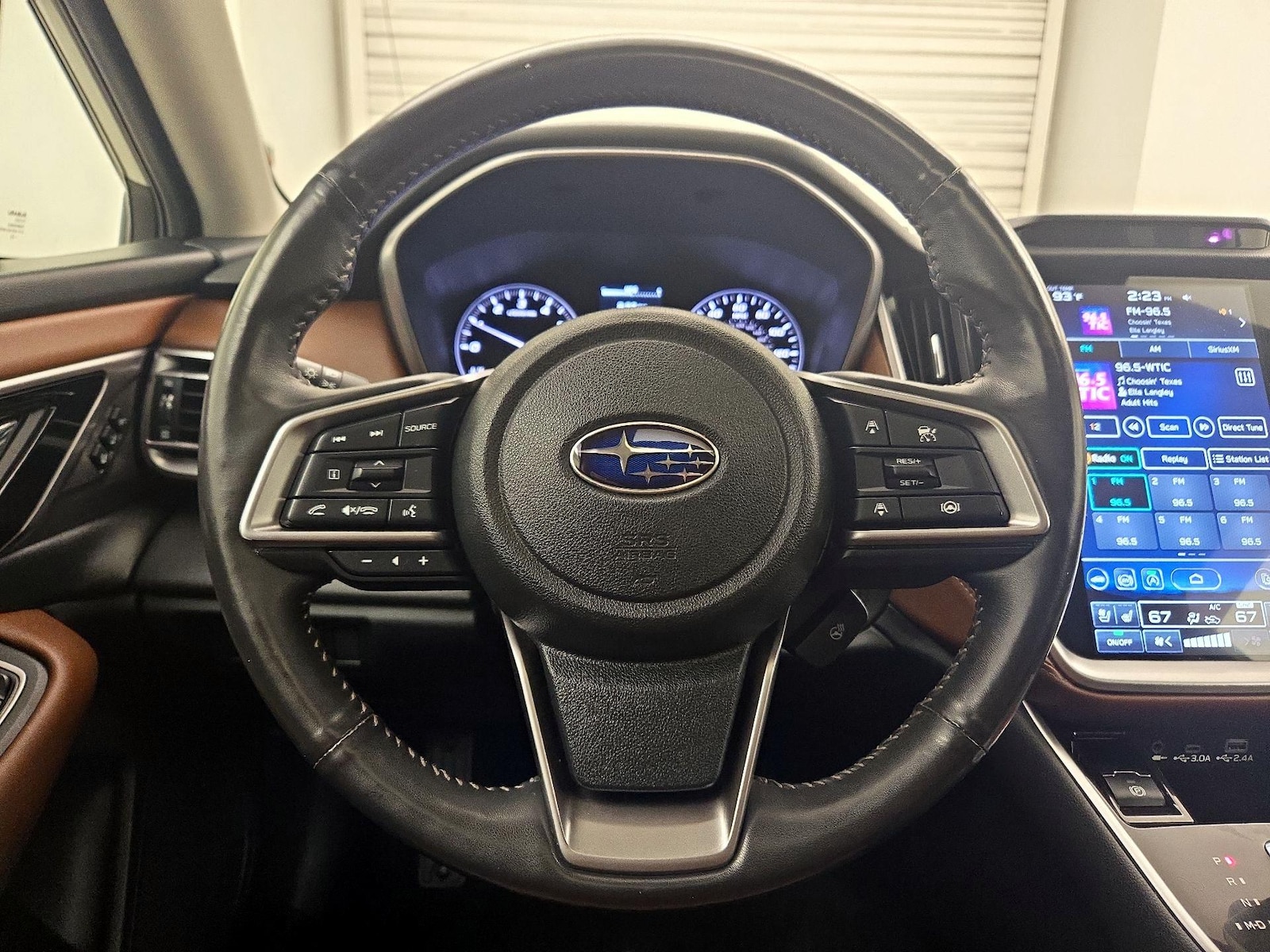 2023 Subaru Outback Touring - Photo 11