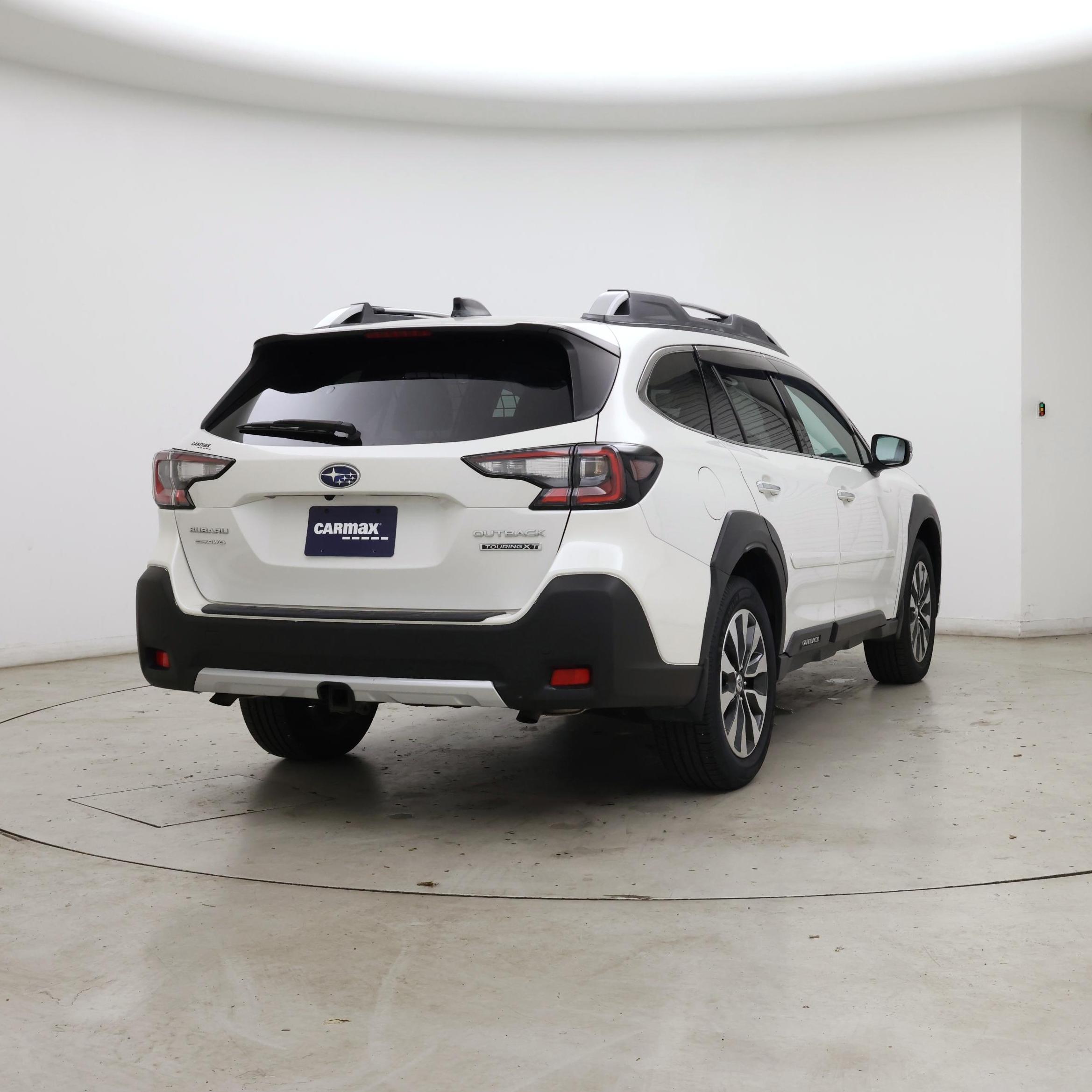 Thumbnail: 2023 Subaru Outback - 8