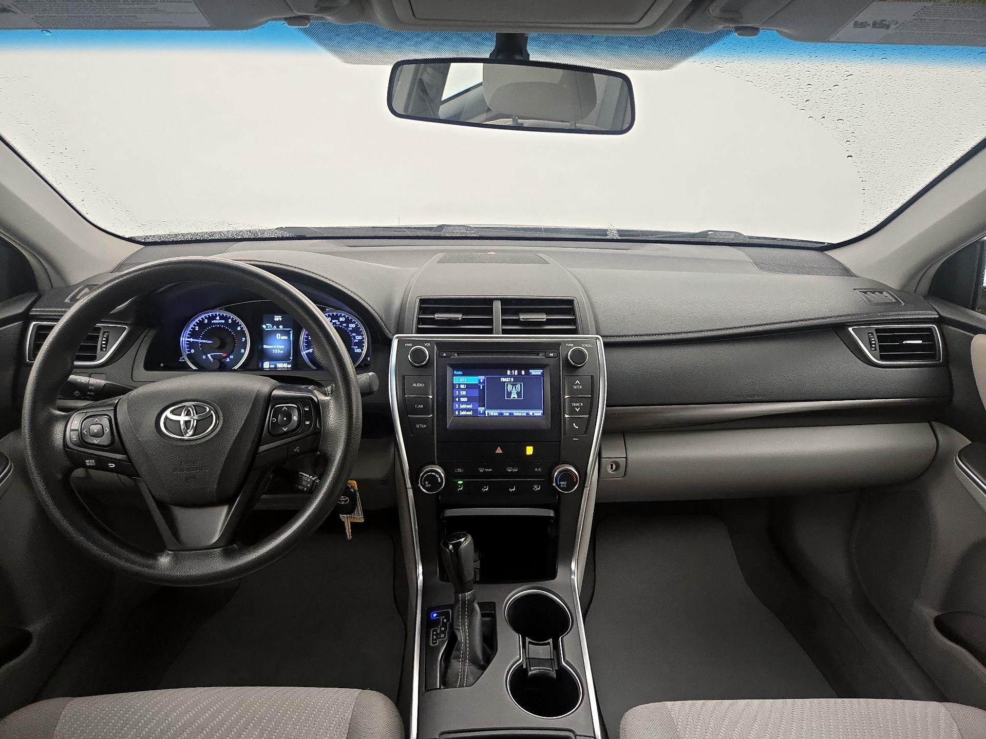 Thumbnail: 2017 Toyota Camry - 9