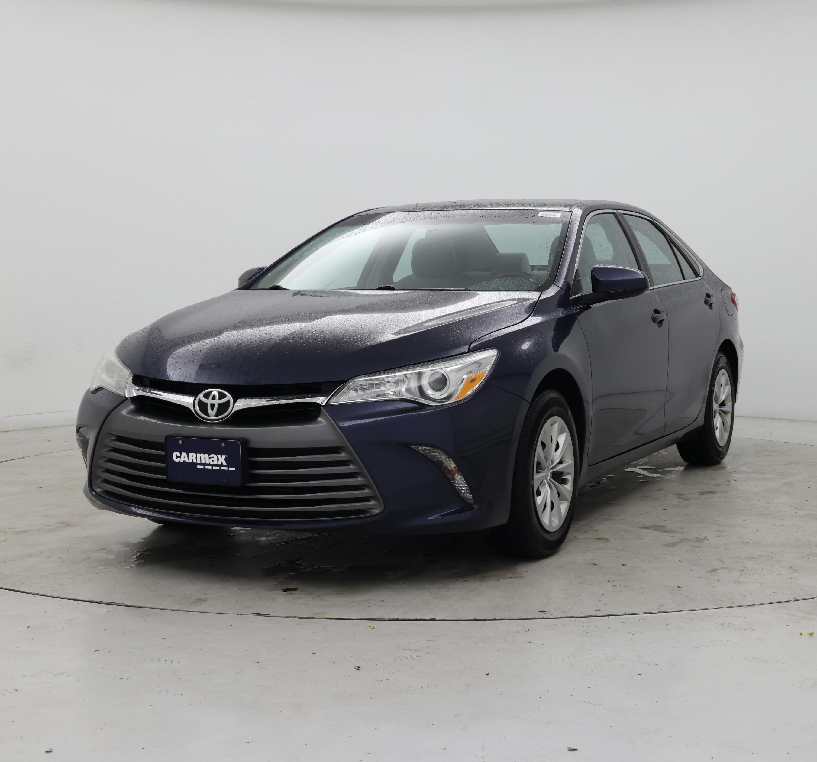 Thumbnail: 2017 Toyota Camry - 4