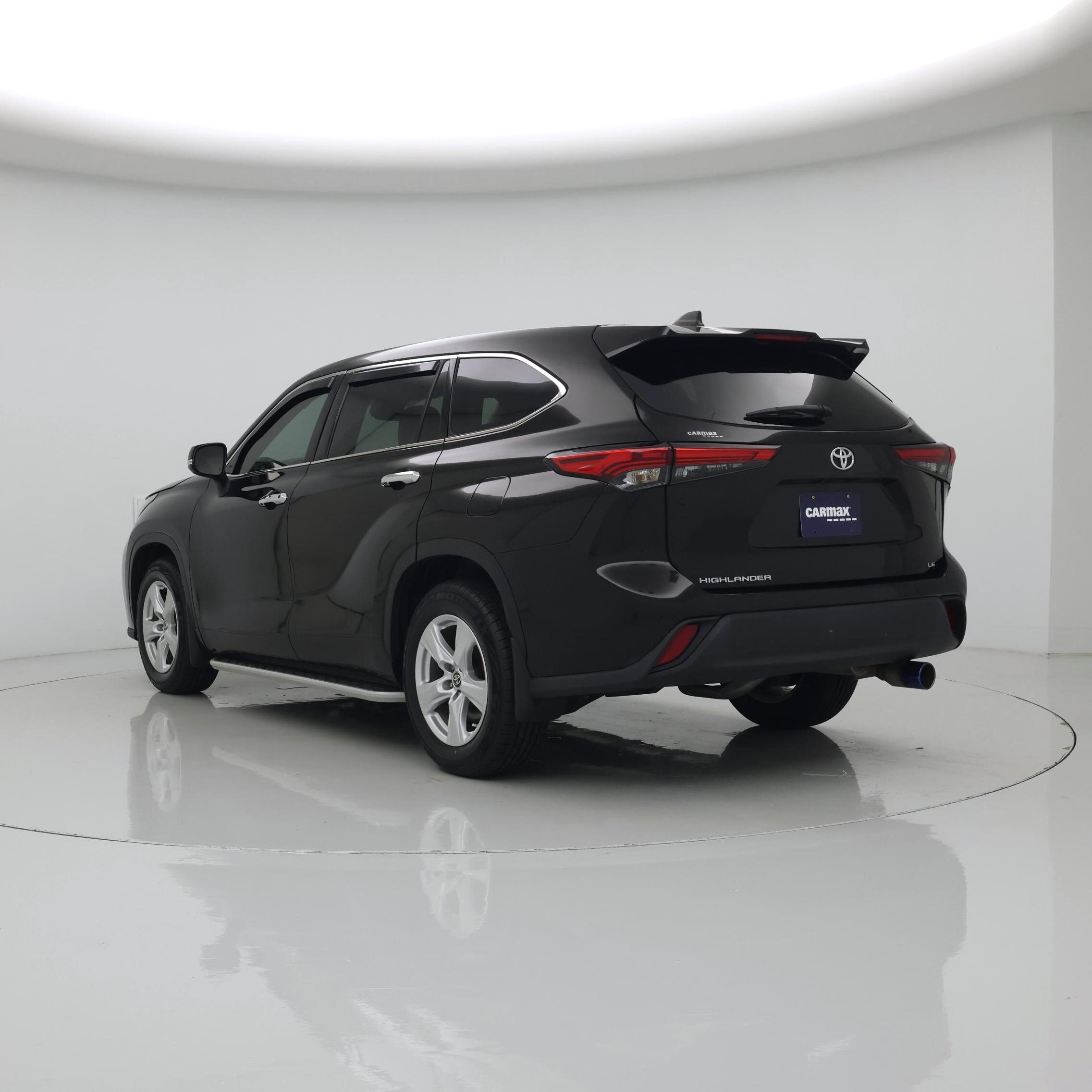 Thumbnail: 2022 Toyota Highlander - 2