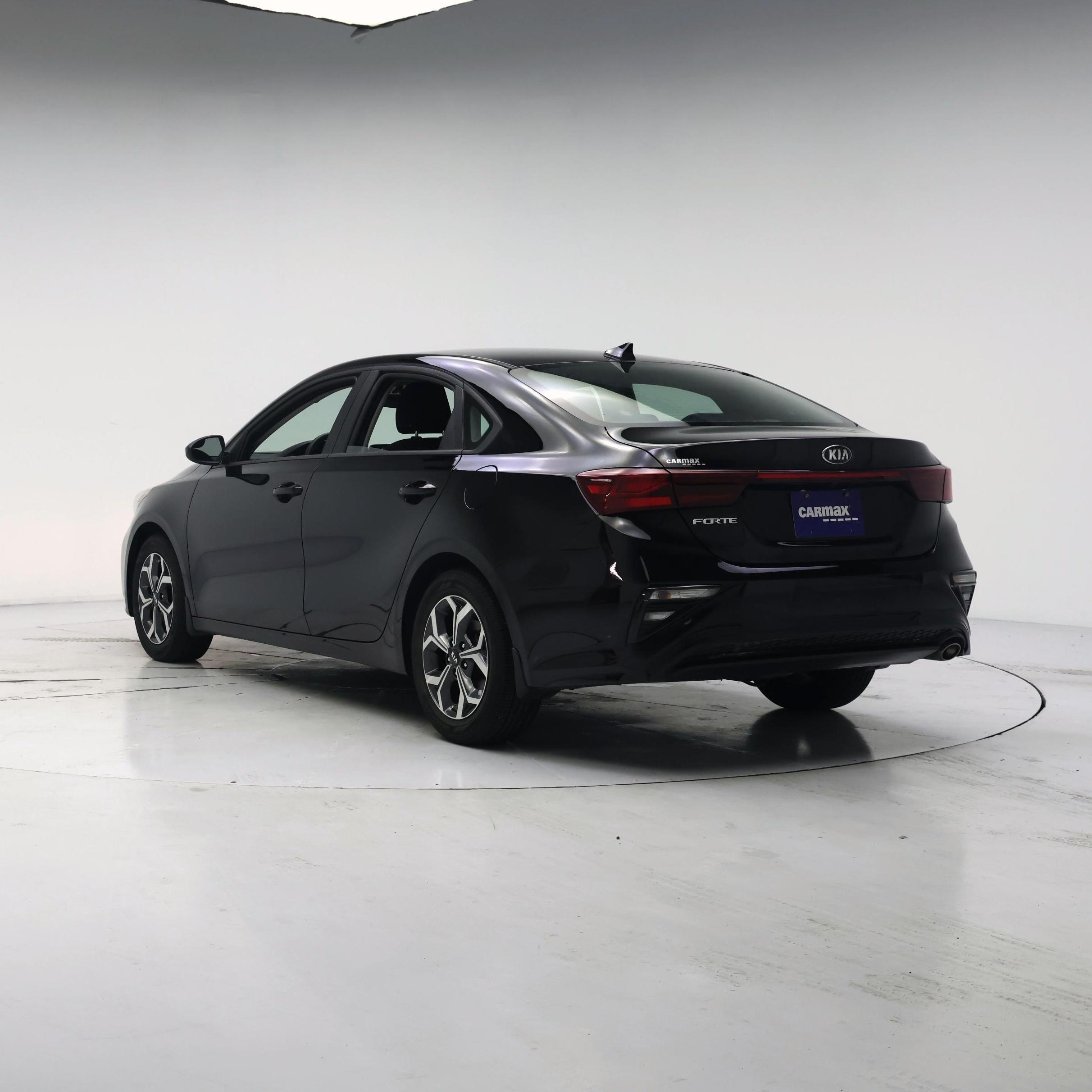 Thumbnail: 2021 Kia Forte - 2