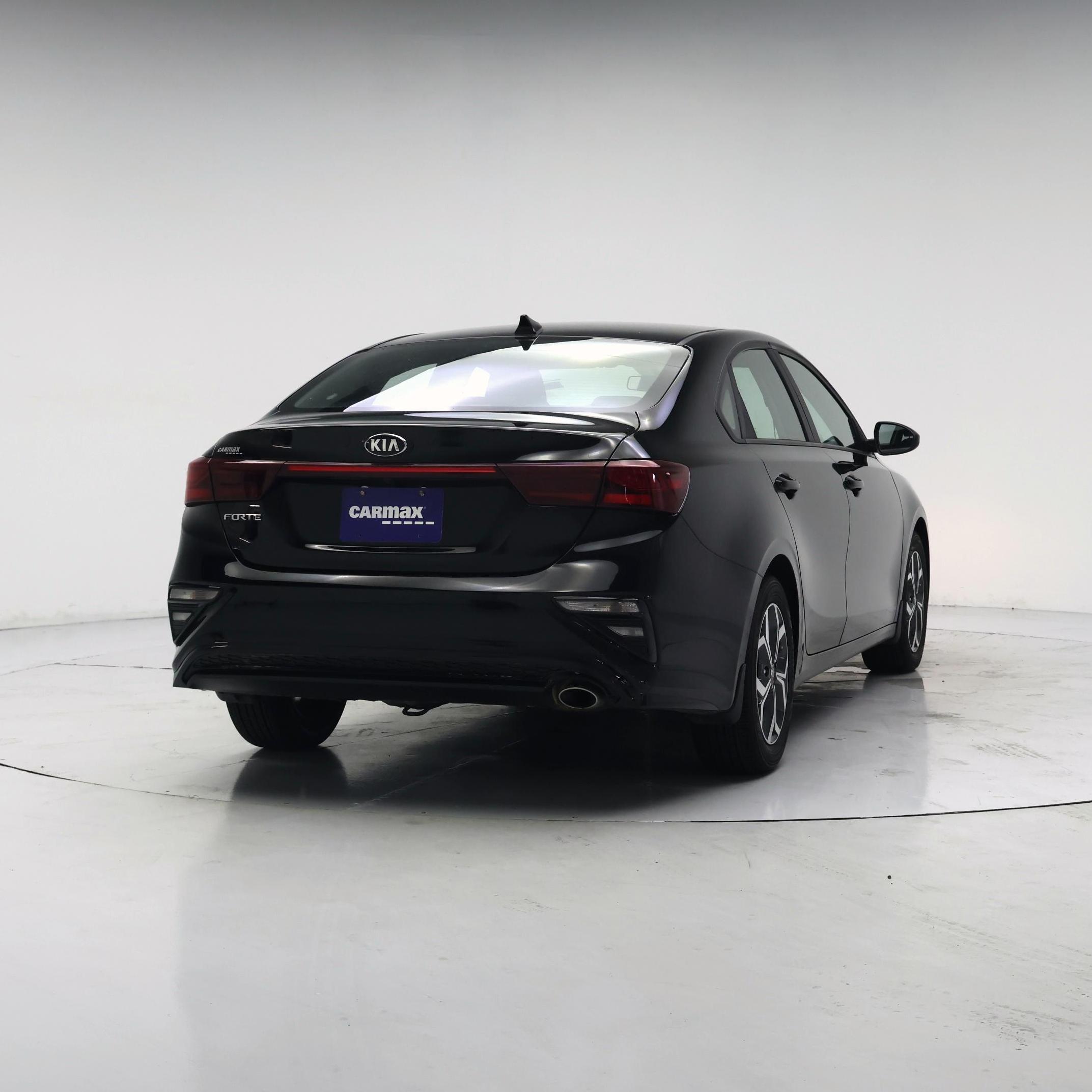 Thumbnail: 2021 Kia Forte - 8