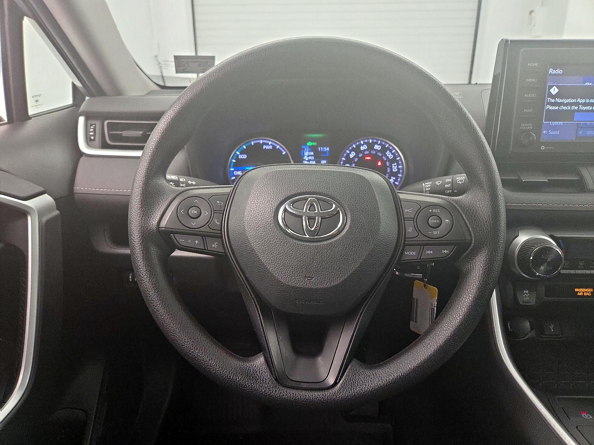 Thumbnail: 2022 Toyota RAV4 - 10