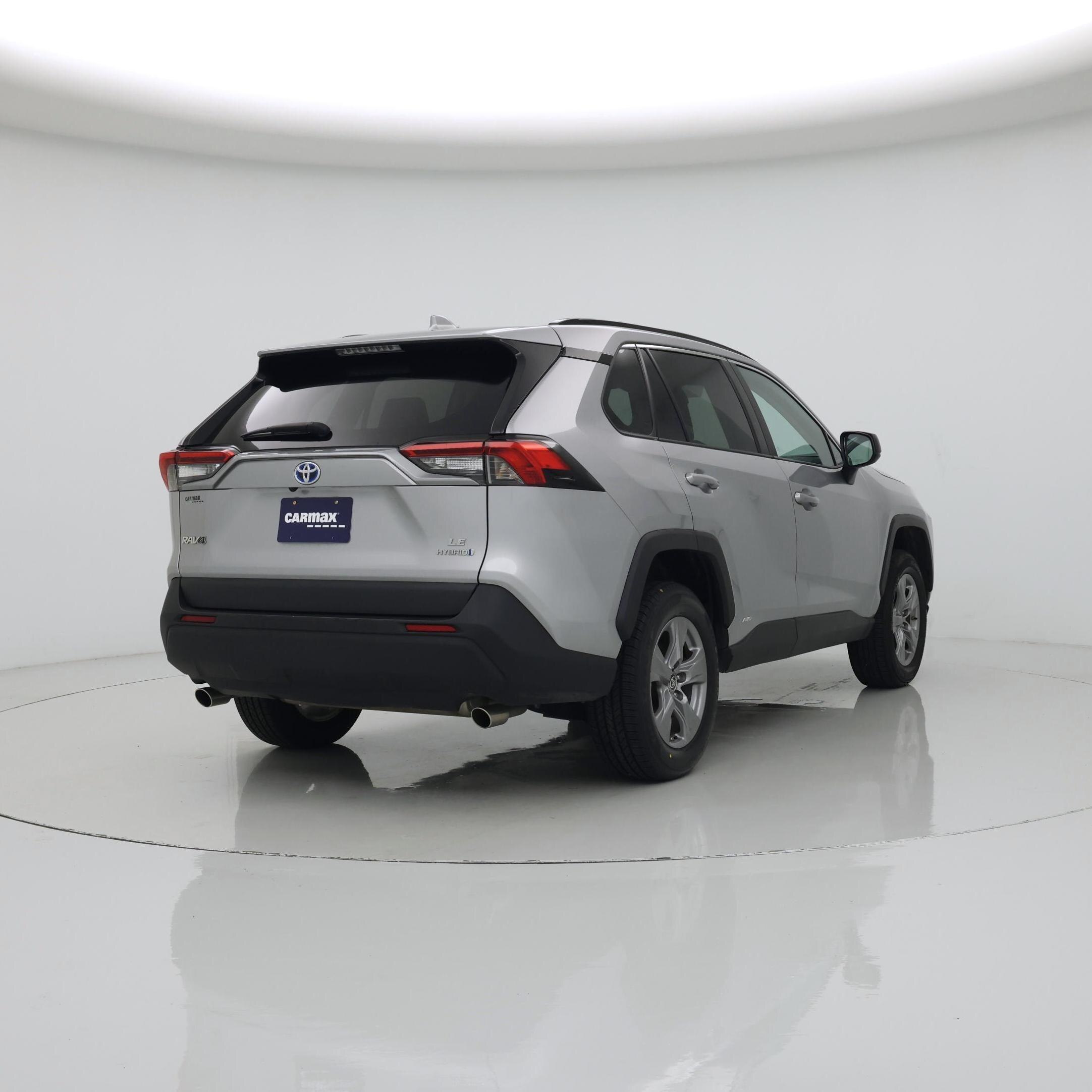 Thumbnail: 2022 Toyota RAV4 - 8