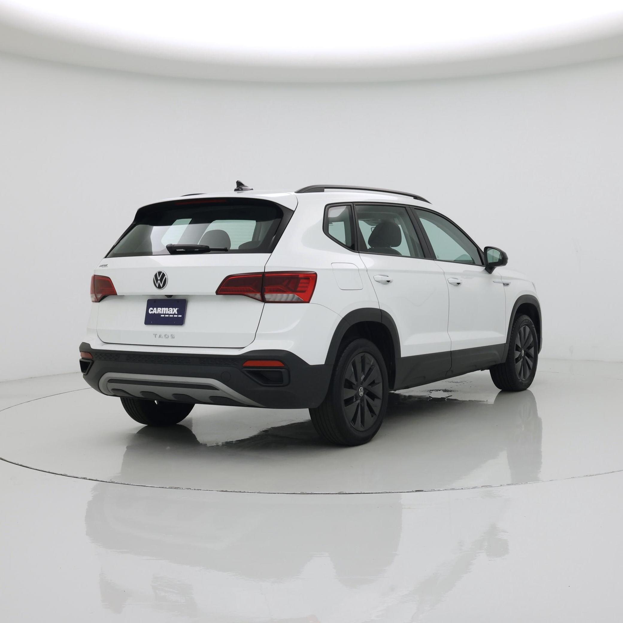 Thumbnail: 2024 Volkswagen Taos - 8