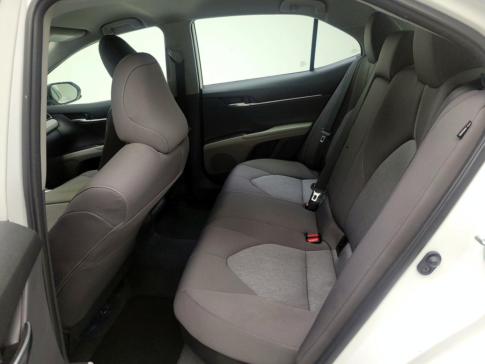 2023 Toyota Camry LE - Photo 21