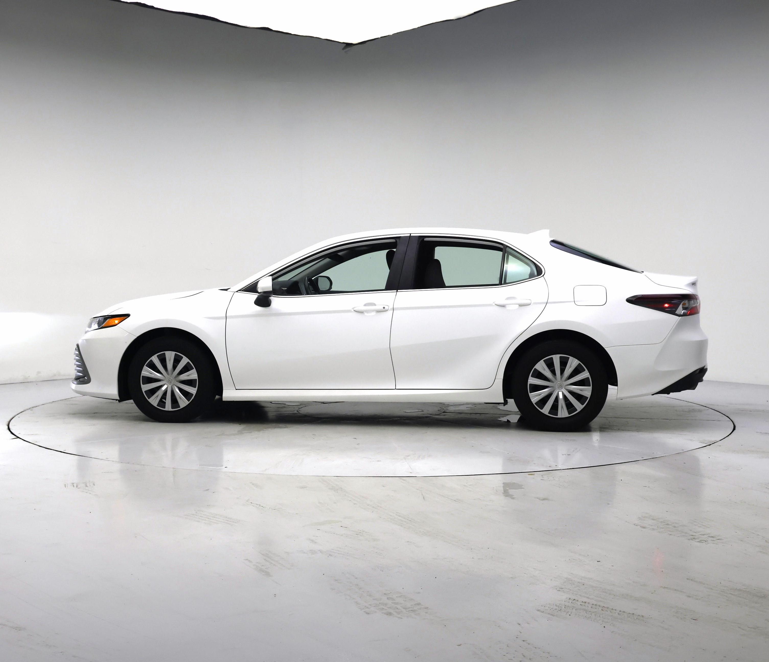 Thumbnail: 2023 Toyota Camry - 3