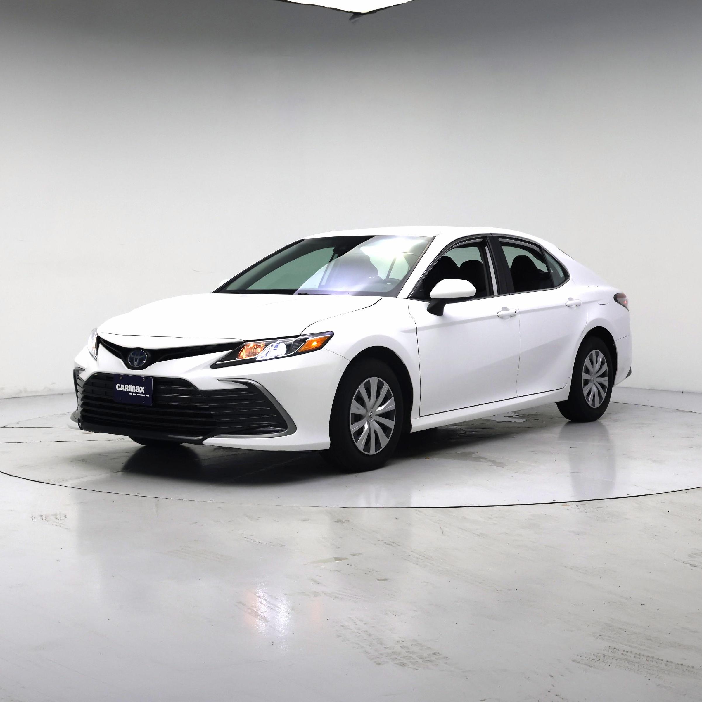 Thumbnail: 2023 Toyota Camry - 4