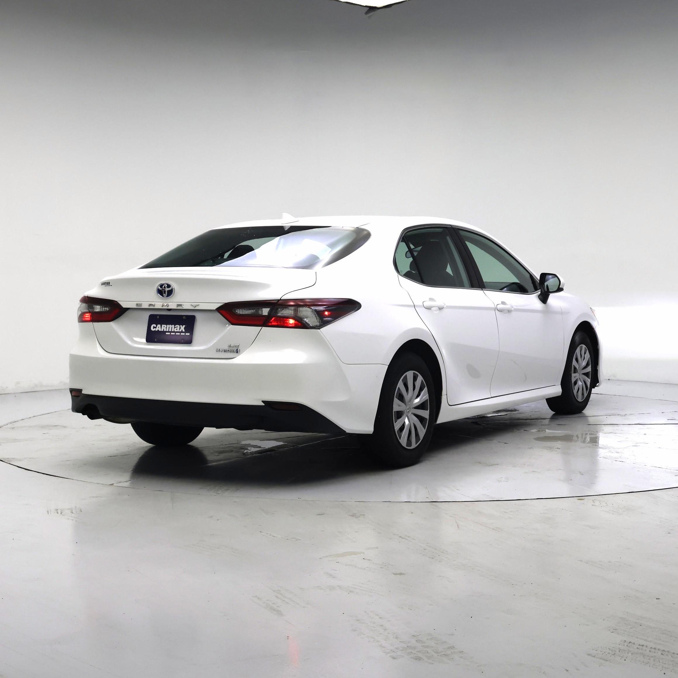 Thumbnail: 2023 Toyota Camry - 8