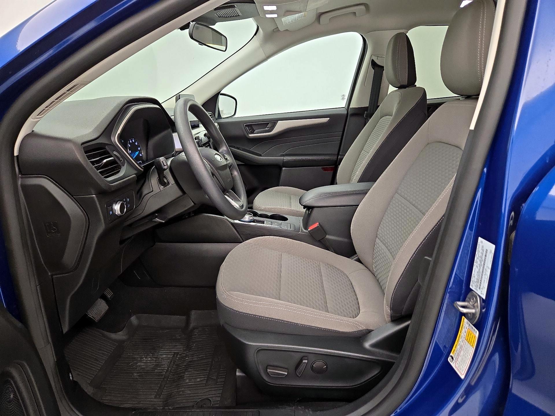 Thumbnail: 2022 Ford Escape - 11