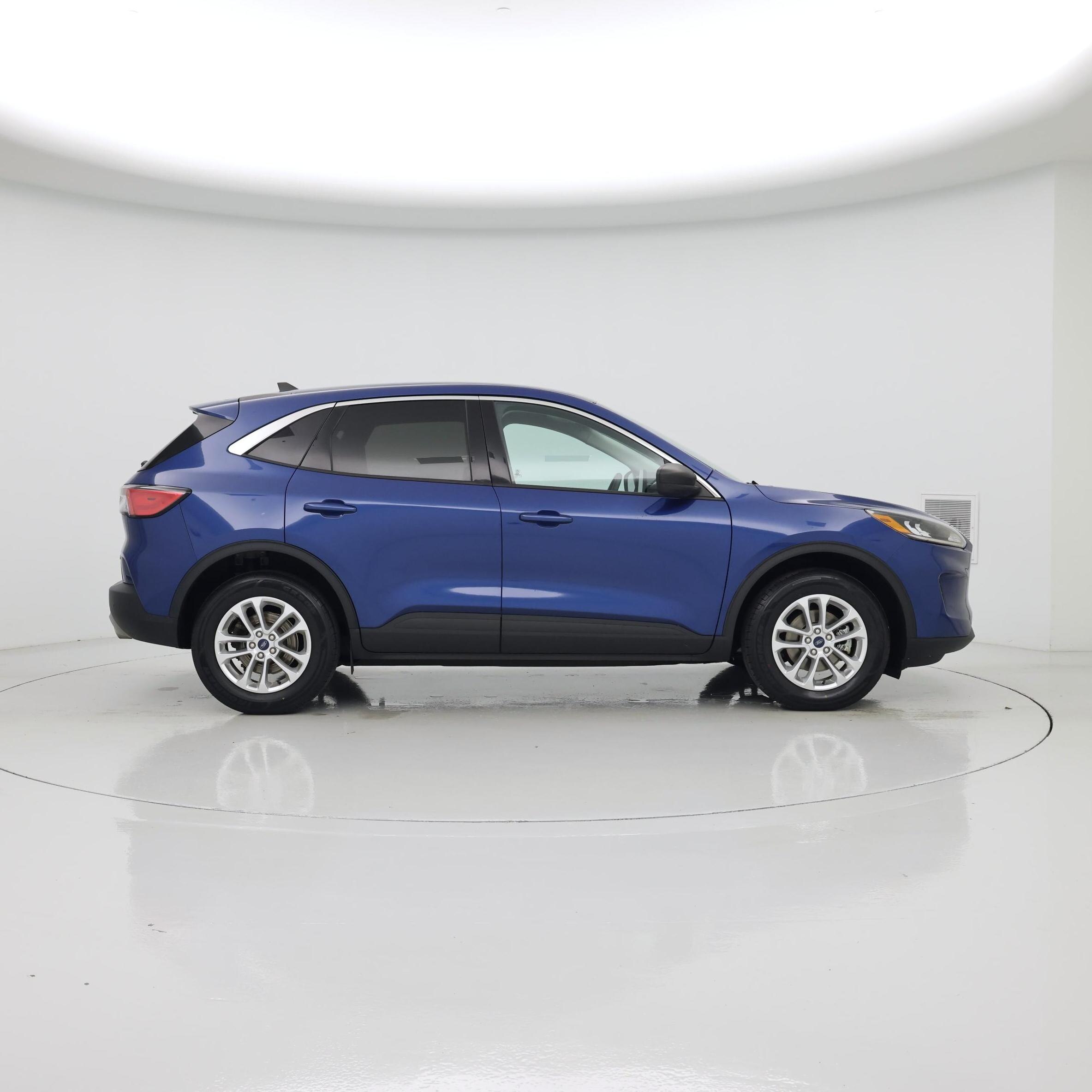 Thumbnail: 2022 Ford Escape - 7