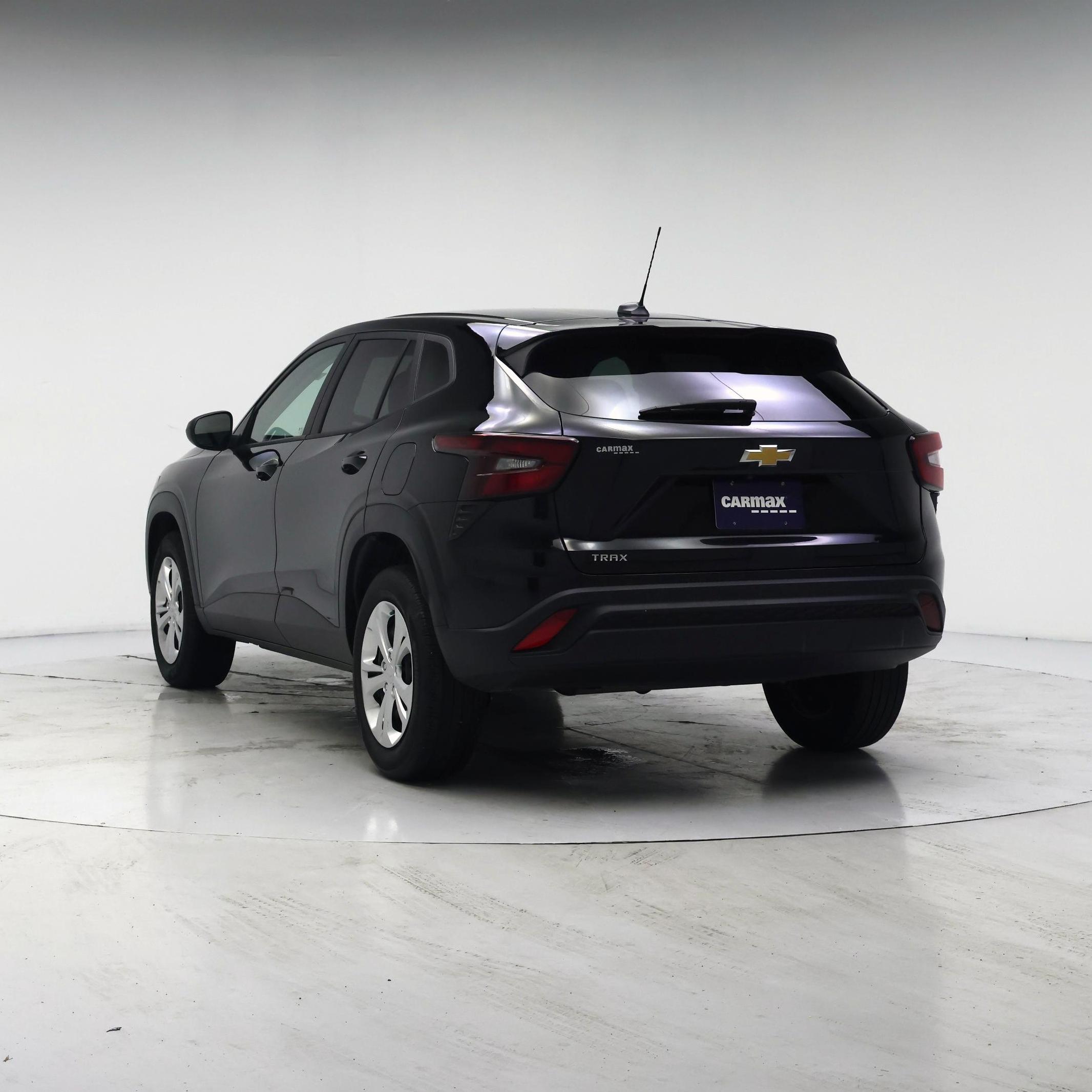 Thumbnail: 2024 Chevrolet Trax - 2