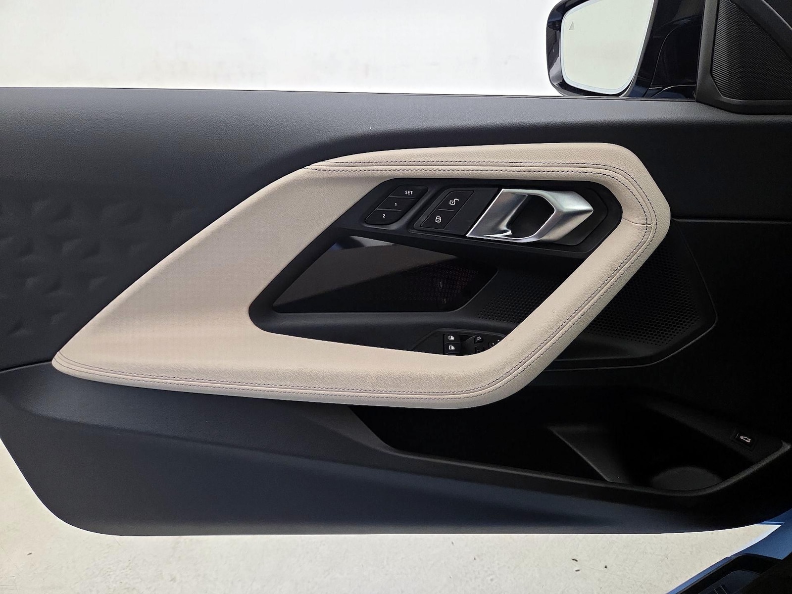 2025 BMW 2 Series M240i - Photo 13