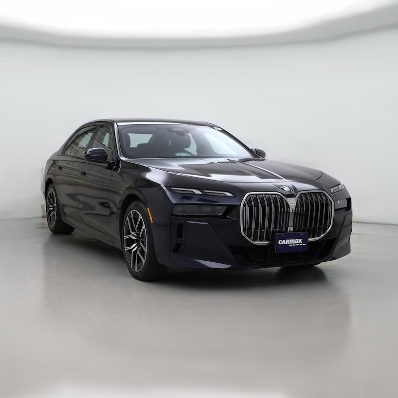 2025 BMW 740 I