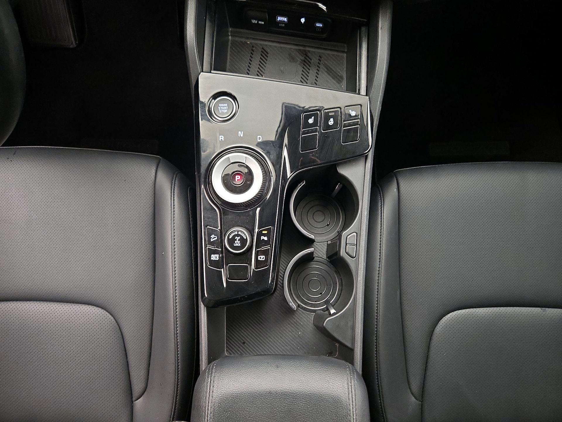 Thumbnail: 2023 Kia Sportage - 16