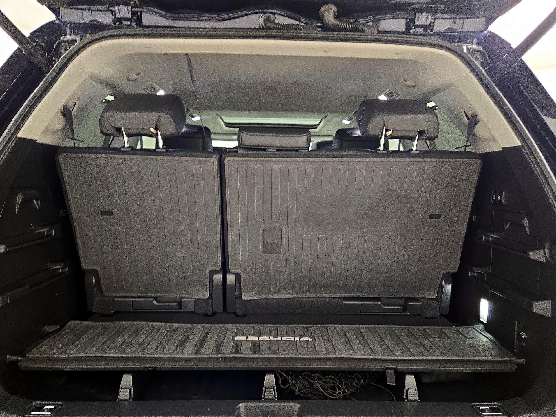 Thumbnail: 2024 Toyota Sequoia - 17