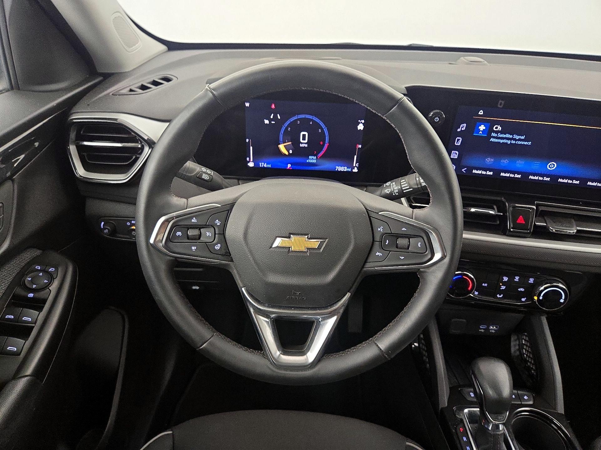 Thumbnail: 2024 Chevrolet TrailBlazer - 10