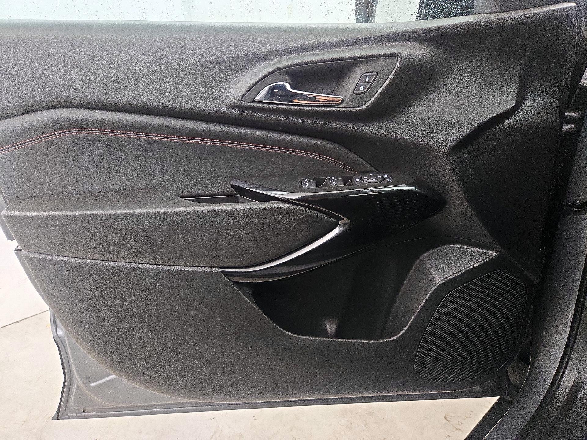 Thumbnail: 2024 Chevrolet Trax - 12