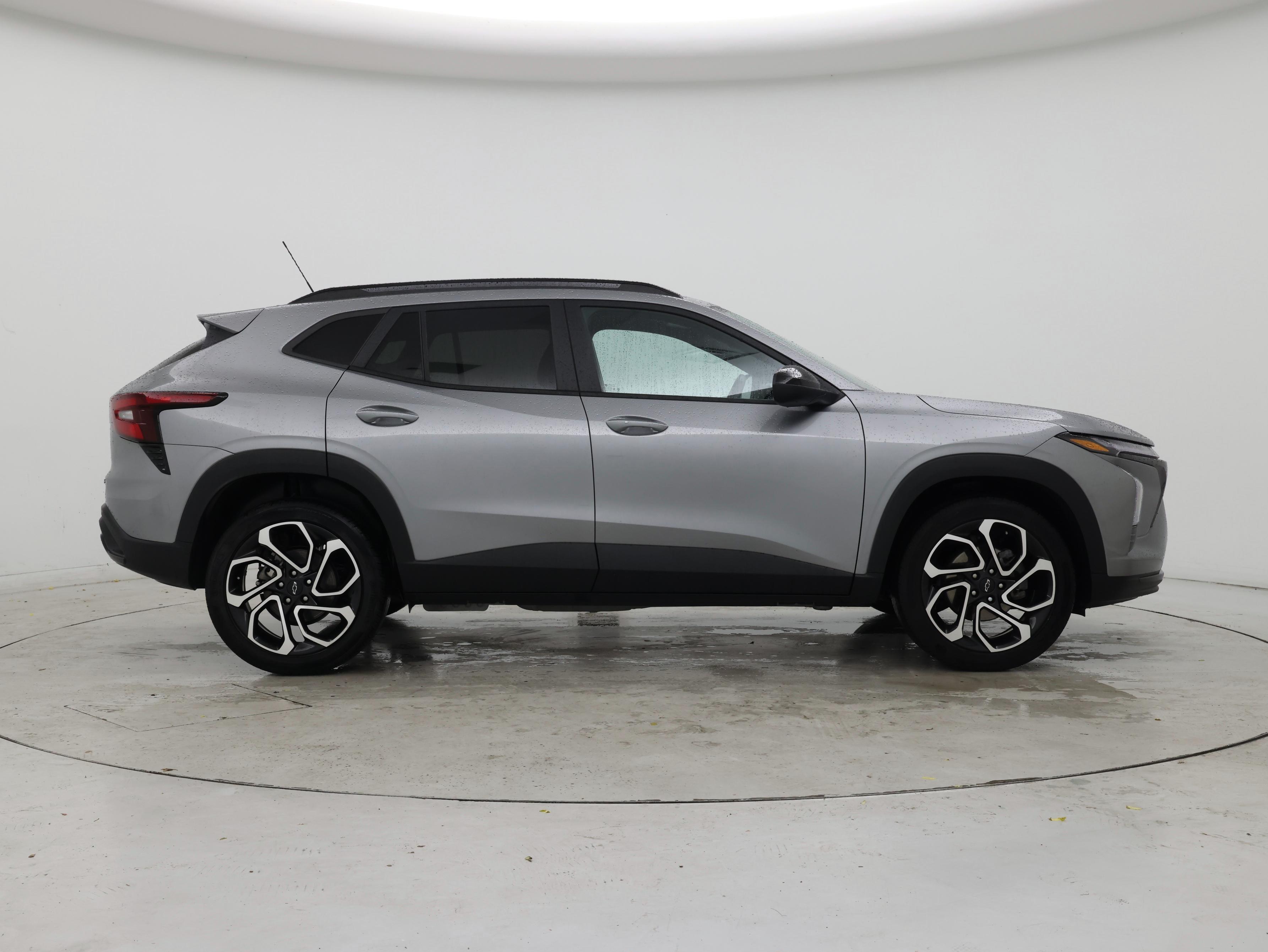Thumbnail: 2024 Chevrolet Trax - 7