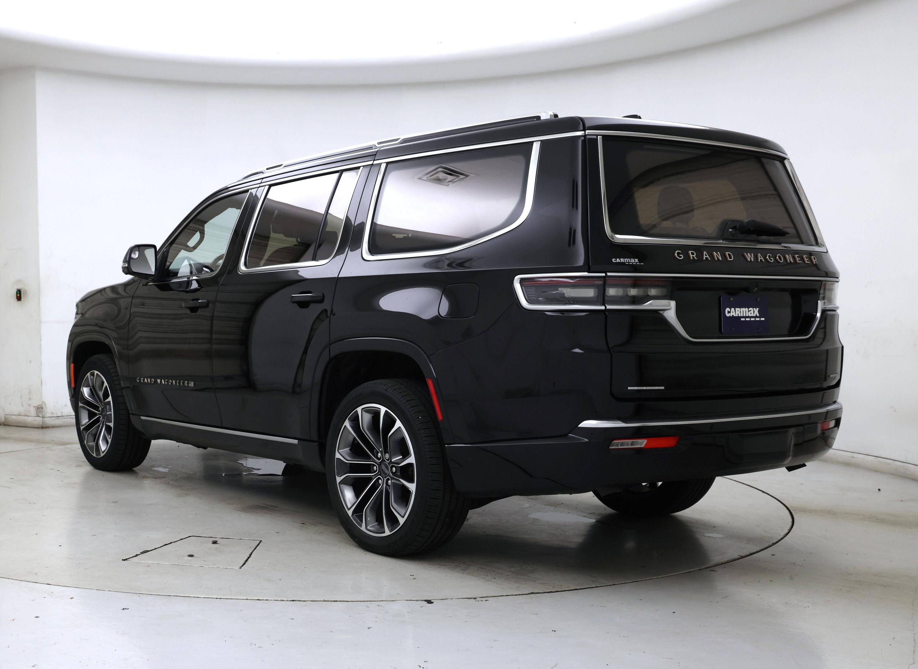 Thumbnail: 2022 Jeep Grand Wagoneer - 2