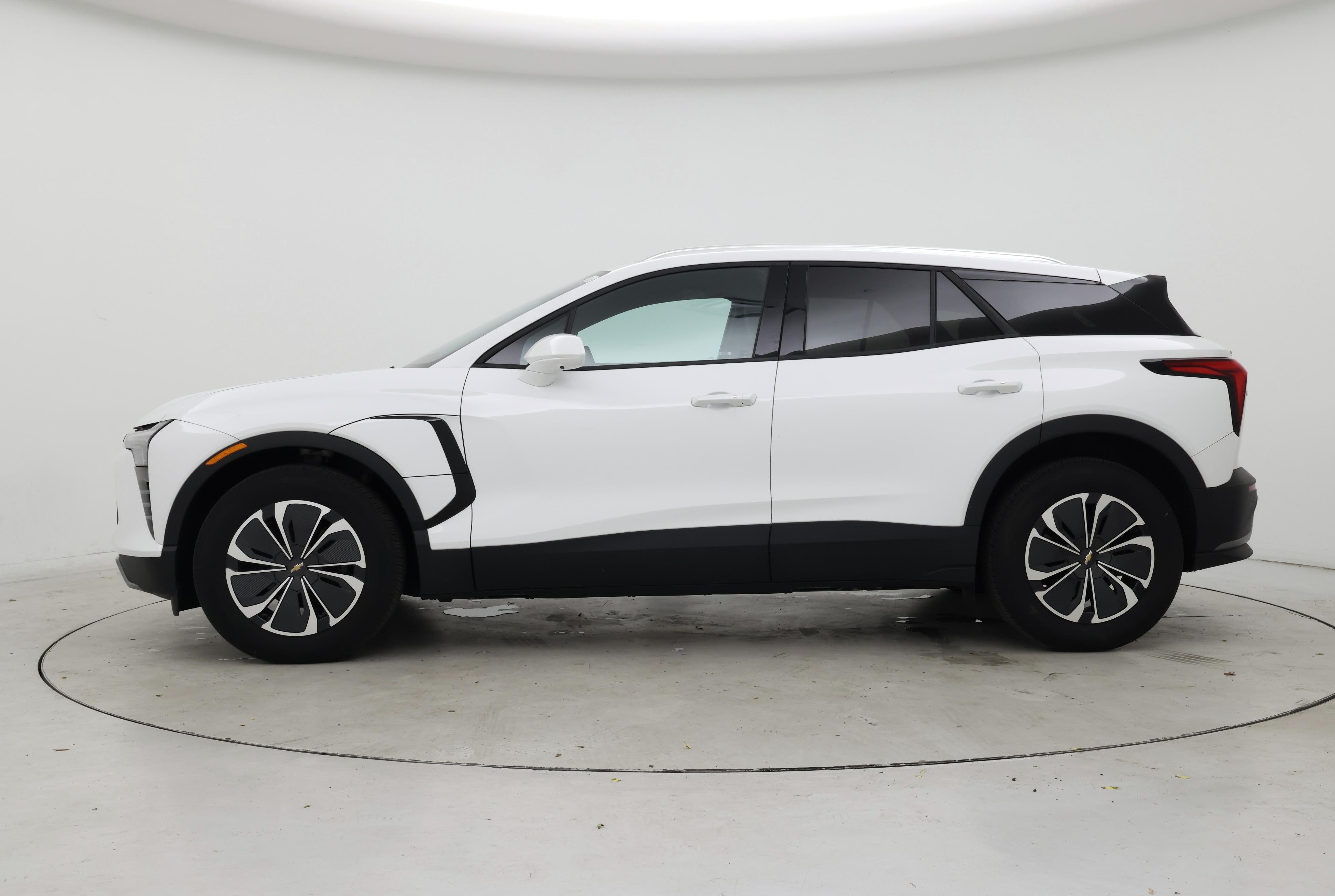 Thumbnail: 2025 Chevrolet Blazer EV - 3