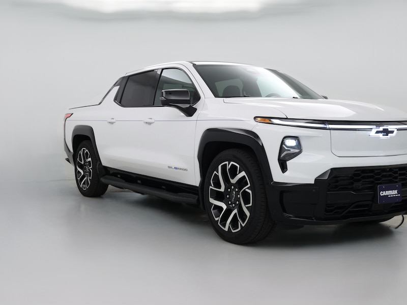 2024 Chevrolet Silverado EV  -
                  Norwood, MA