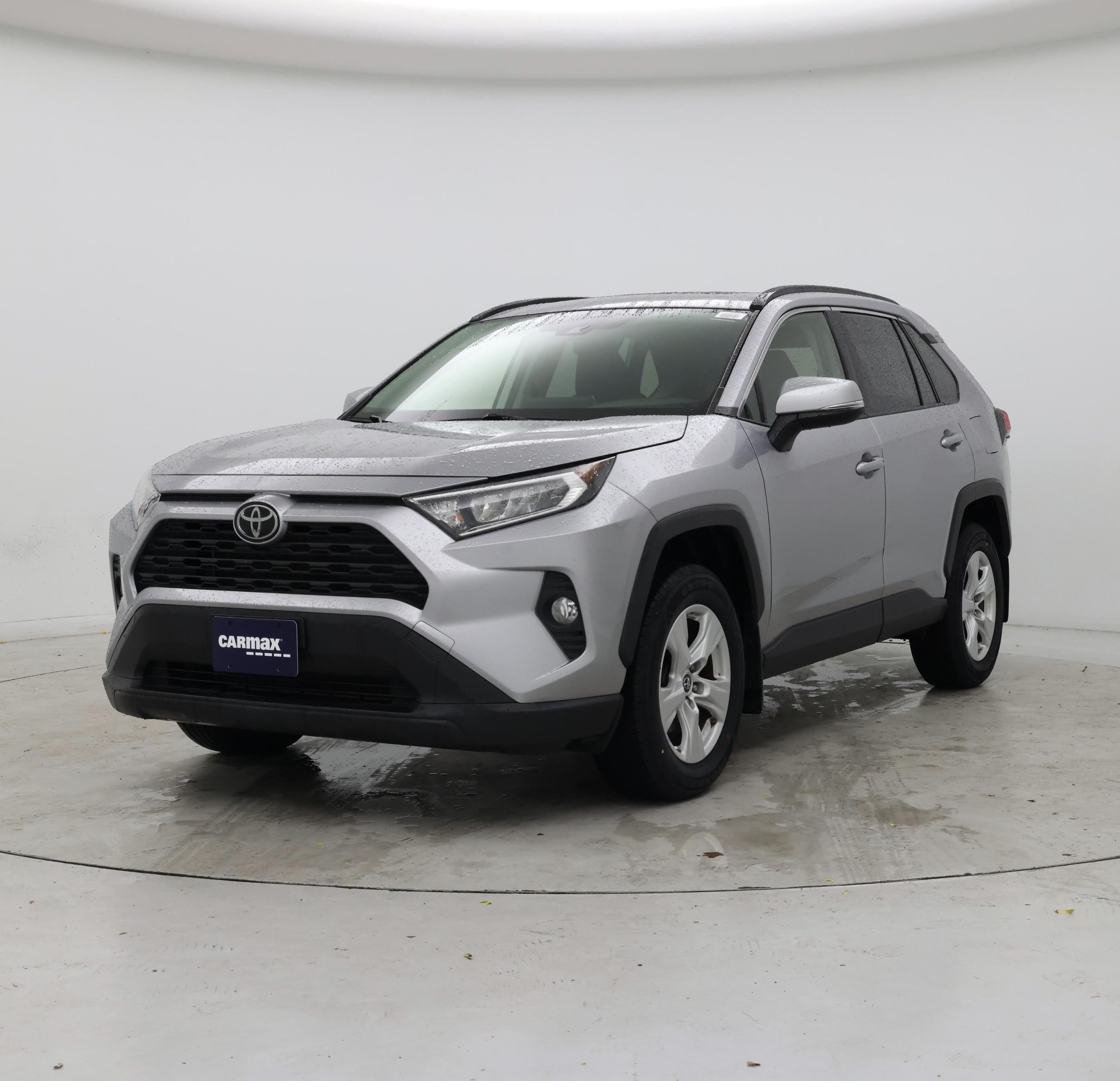 Thumbnail: 2019 Toyota RAV4 - 4