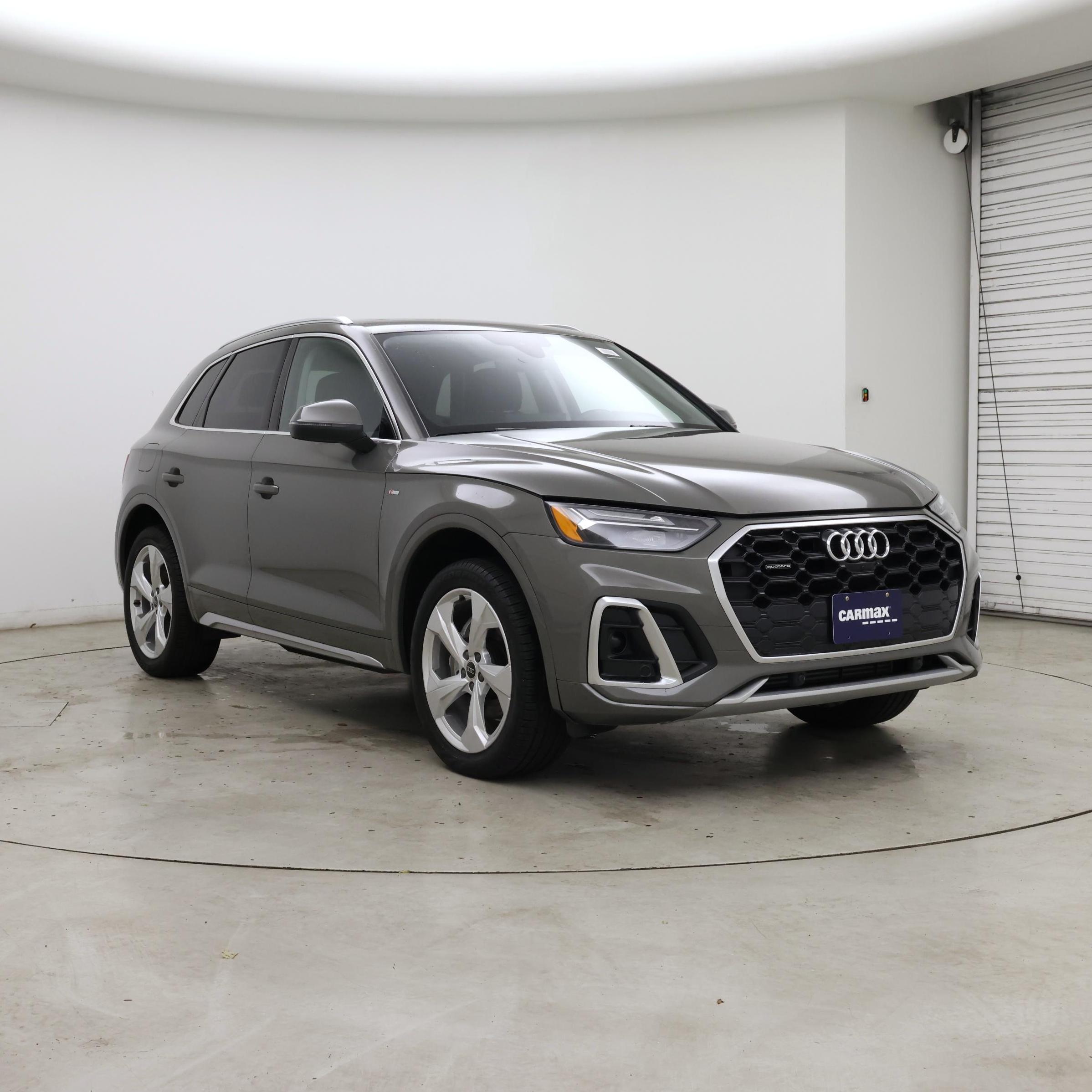 Gray 2025 Audi Q5 SUV / Crossover All-Wheel Drive Automatic