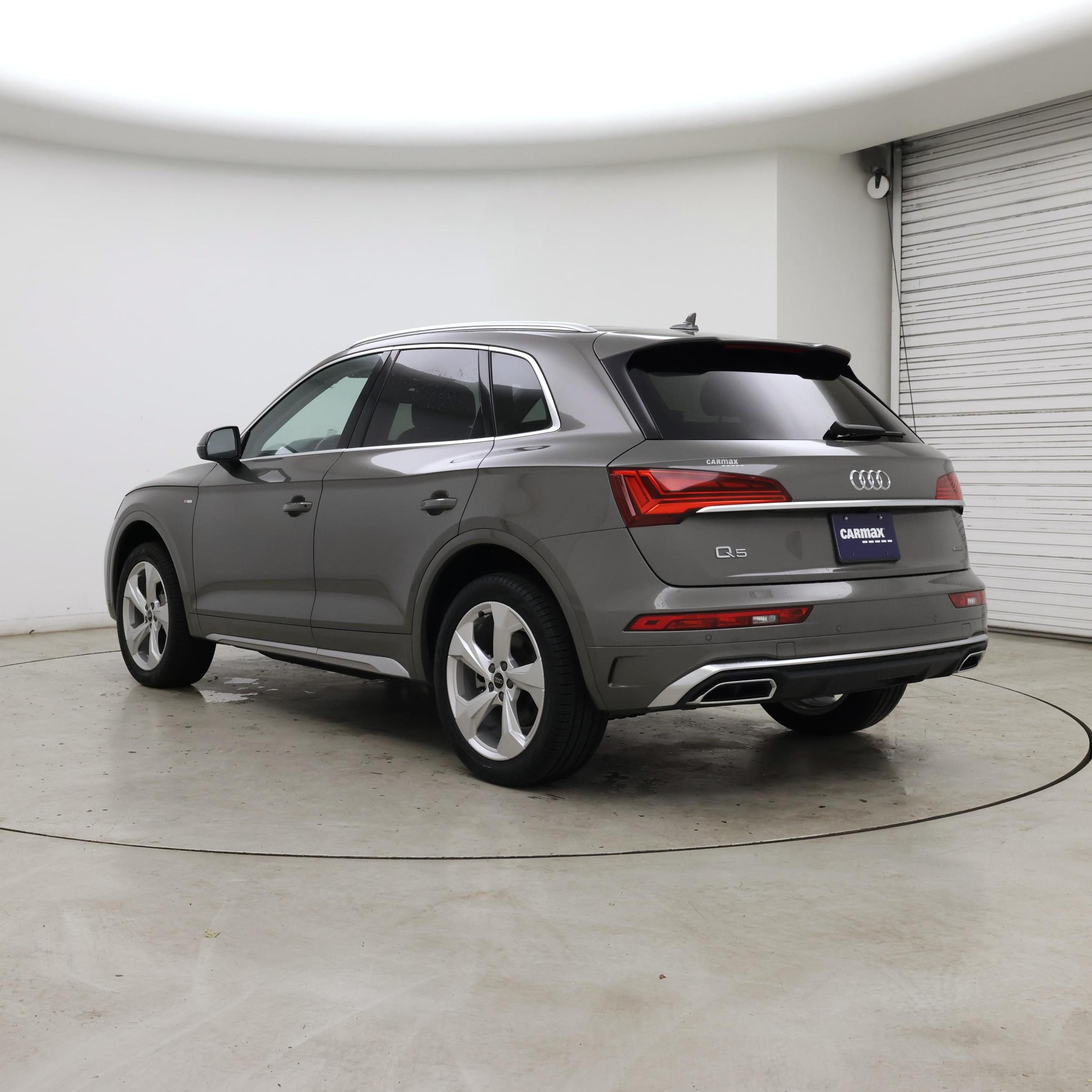 Thumbnail: 2025 Audi Q5 - 2