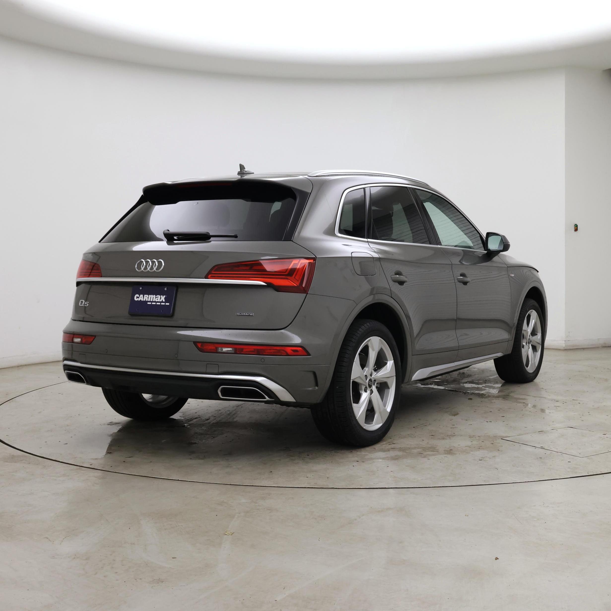 Thumbnail: 2025 Audi Q5 - 8