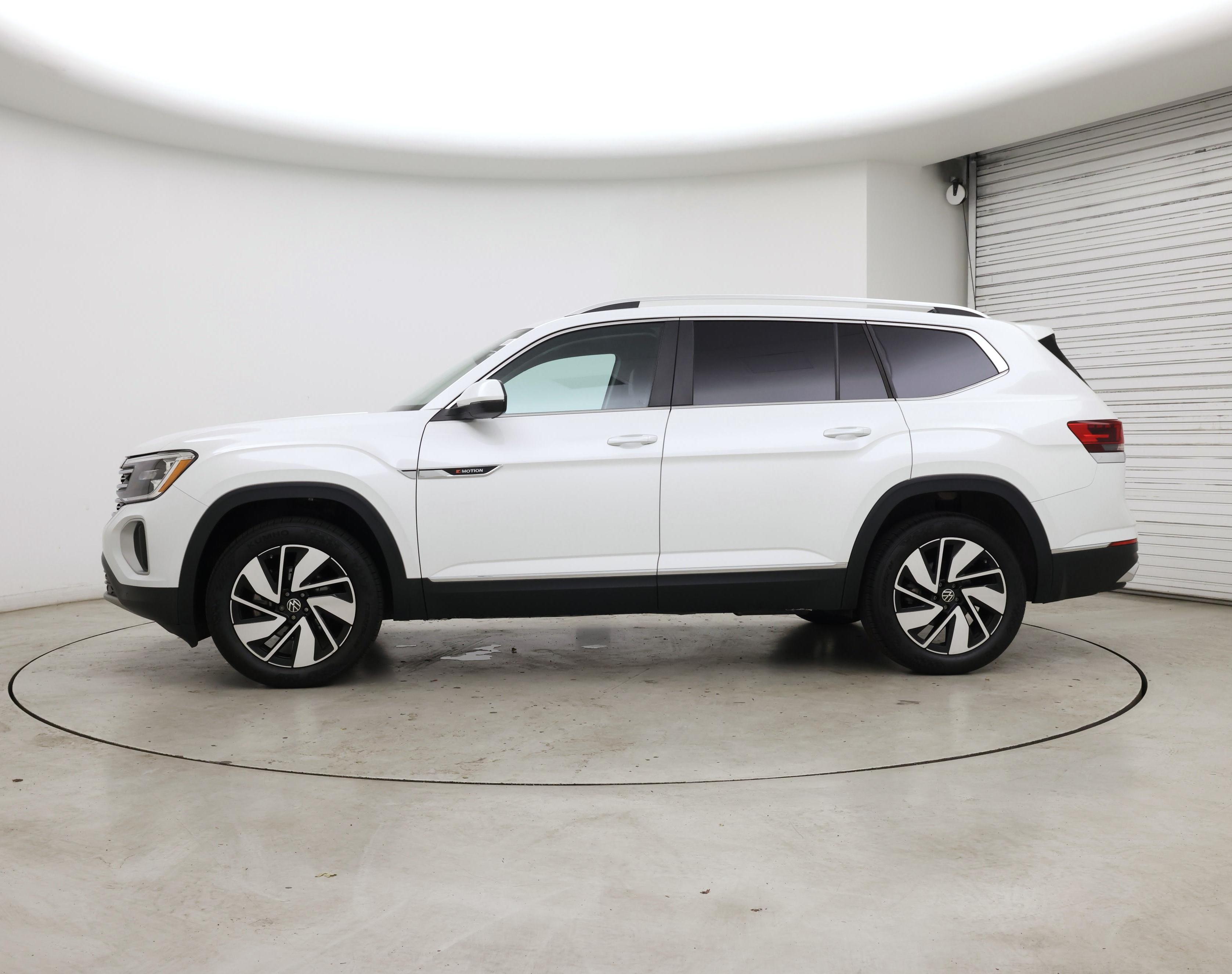 Thumbnail: 2024 Volkswagen Atlas - 3