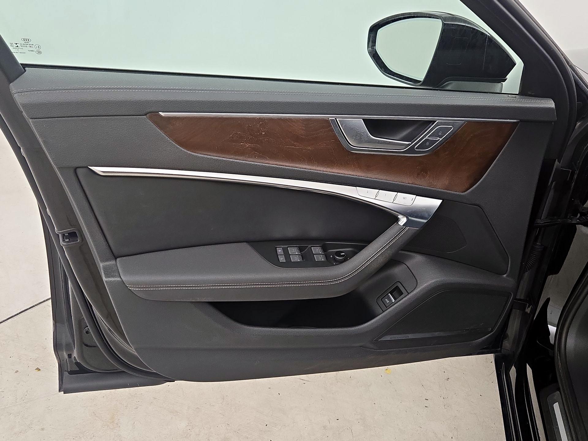 Thumbnail: 2020 Audi A6 - 12