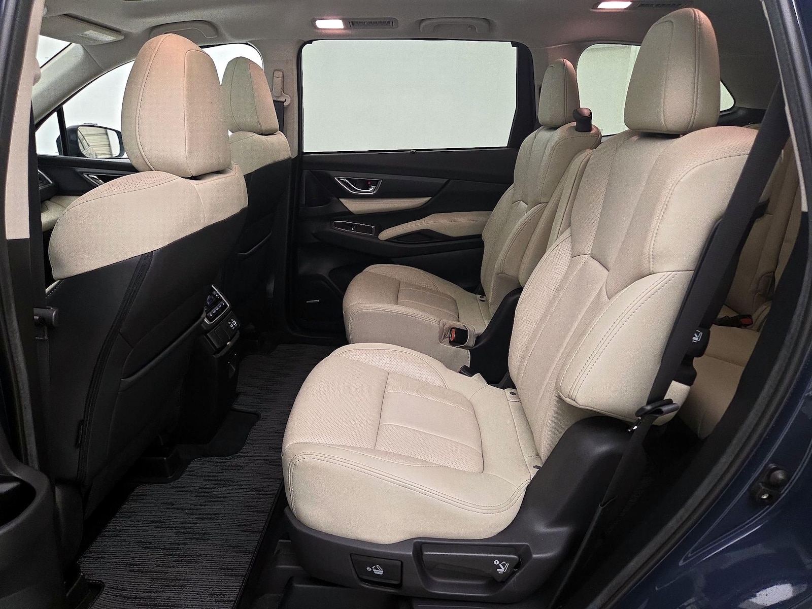 2023 Subaru Ascent Limited - Photo 22