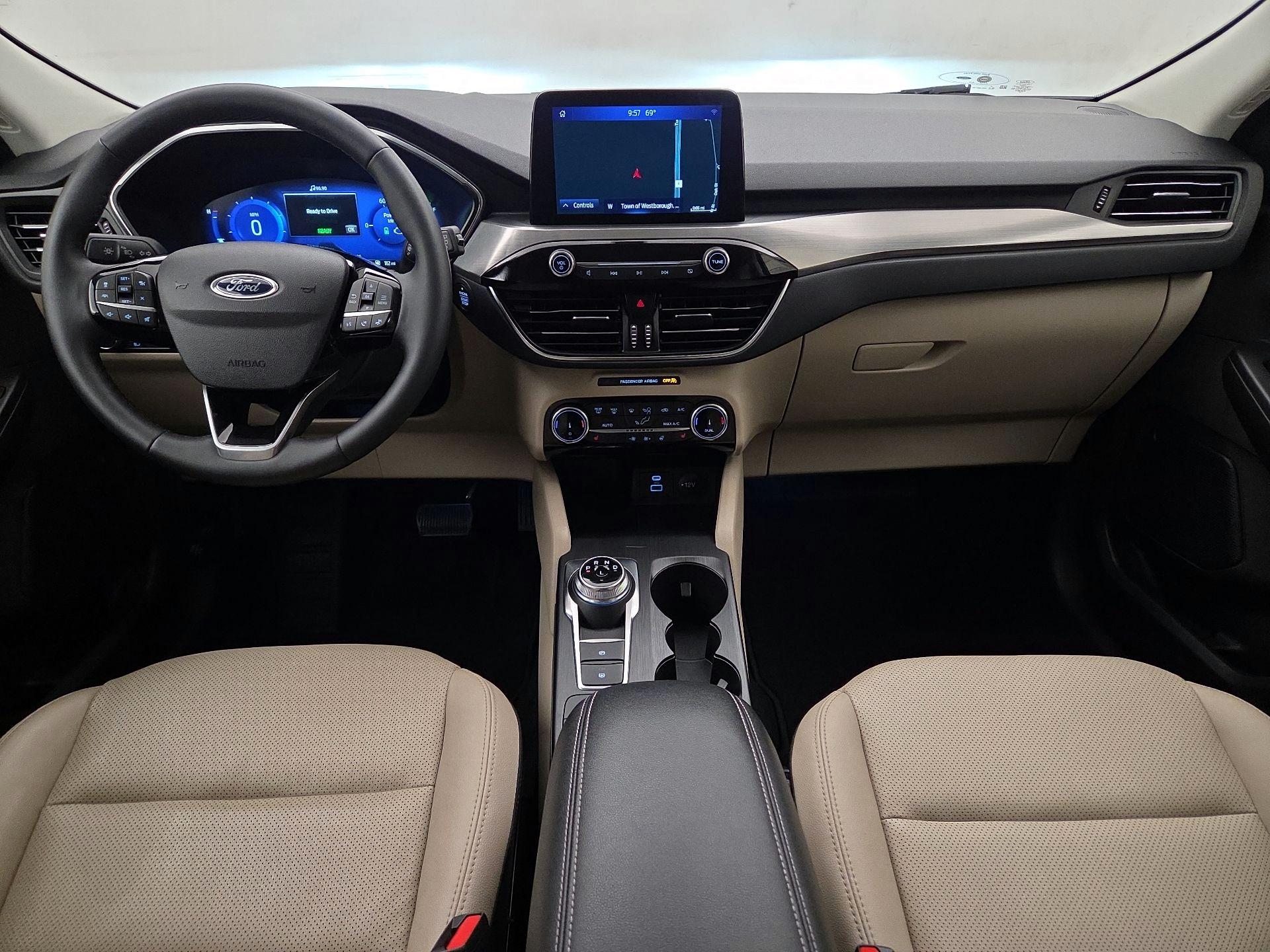 Thumbnail: 2022 Ford Escape - 9