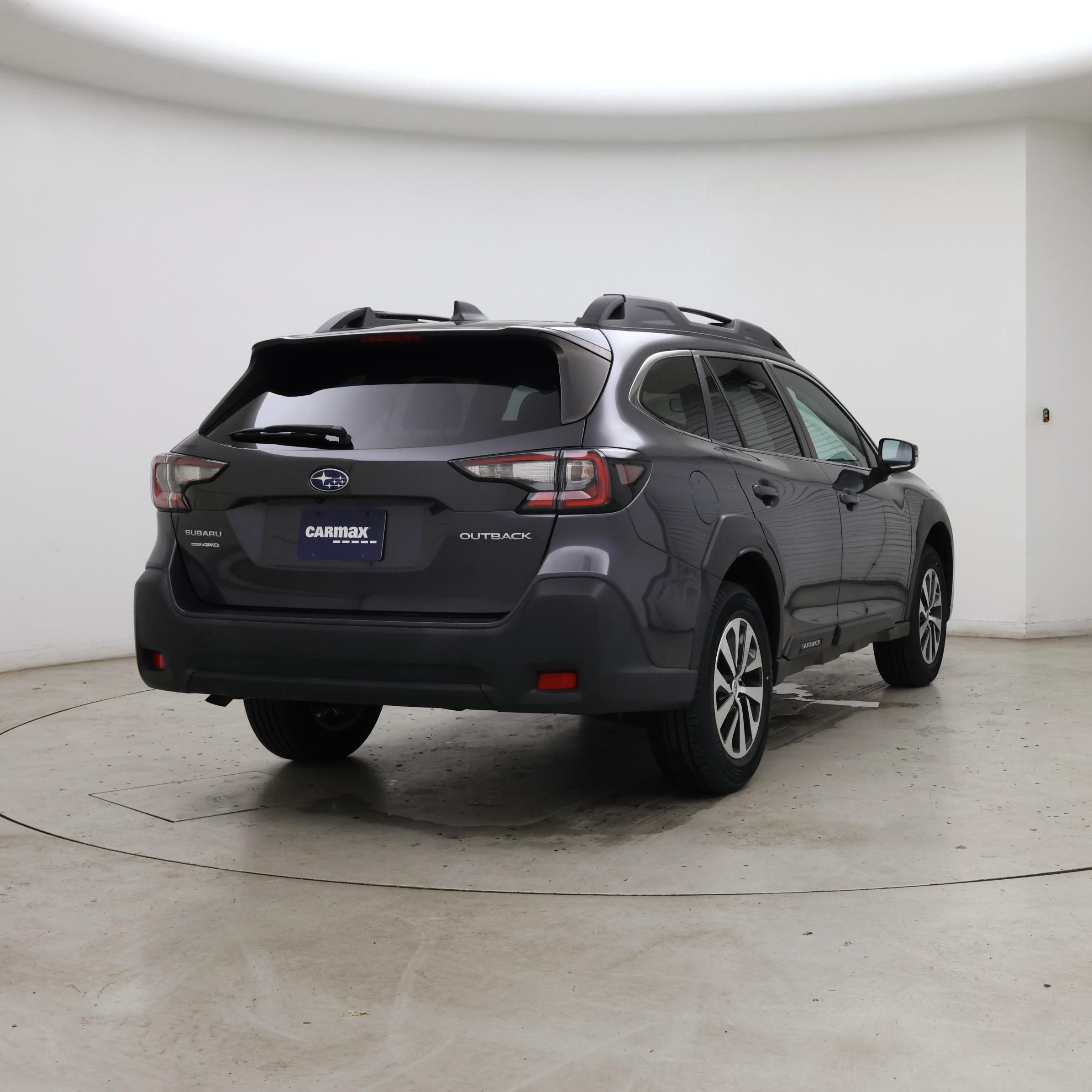 Thumbnail: 2023 Subaru Outback - 8