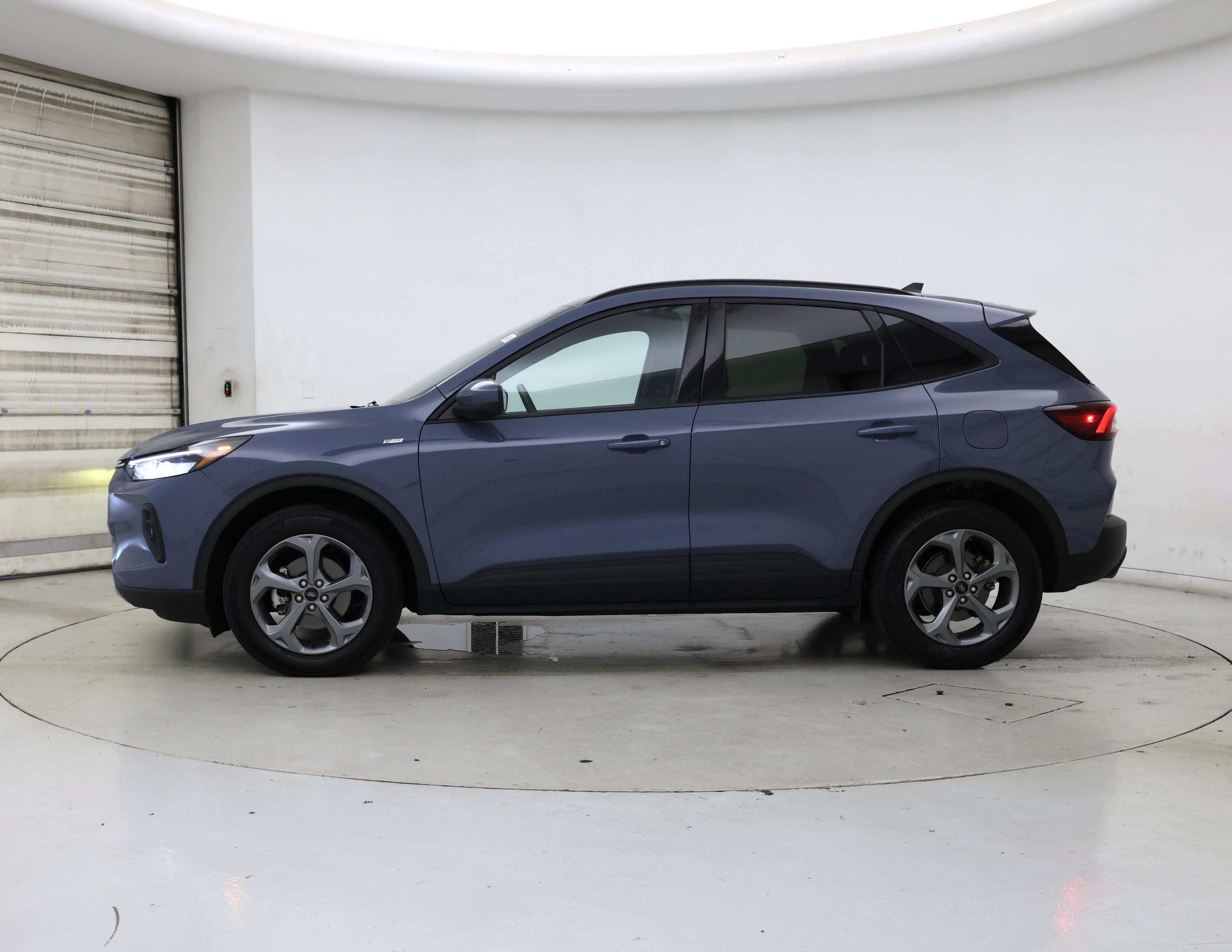 Thumbnail: 2025 Ford Escape - 3