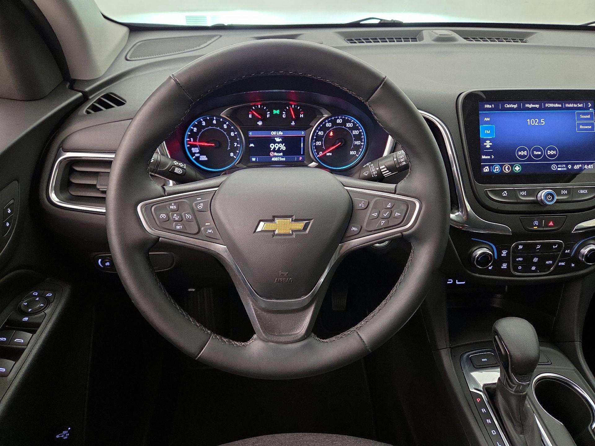 Thumbnail: 2023 Chevrolet Equinox - 10