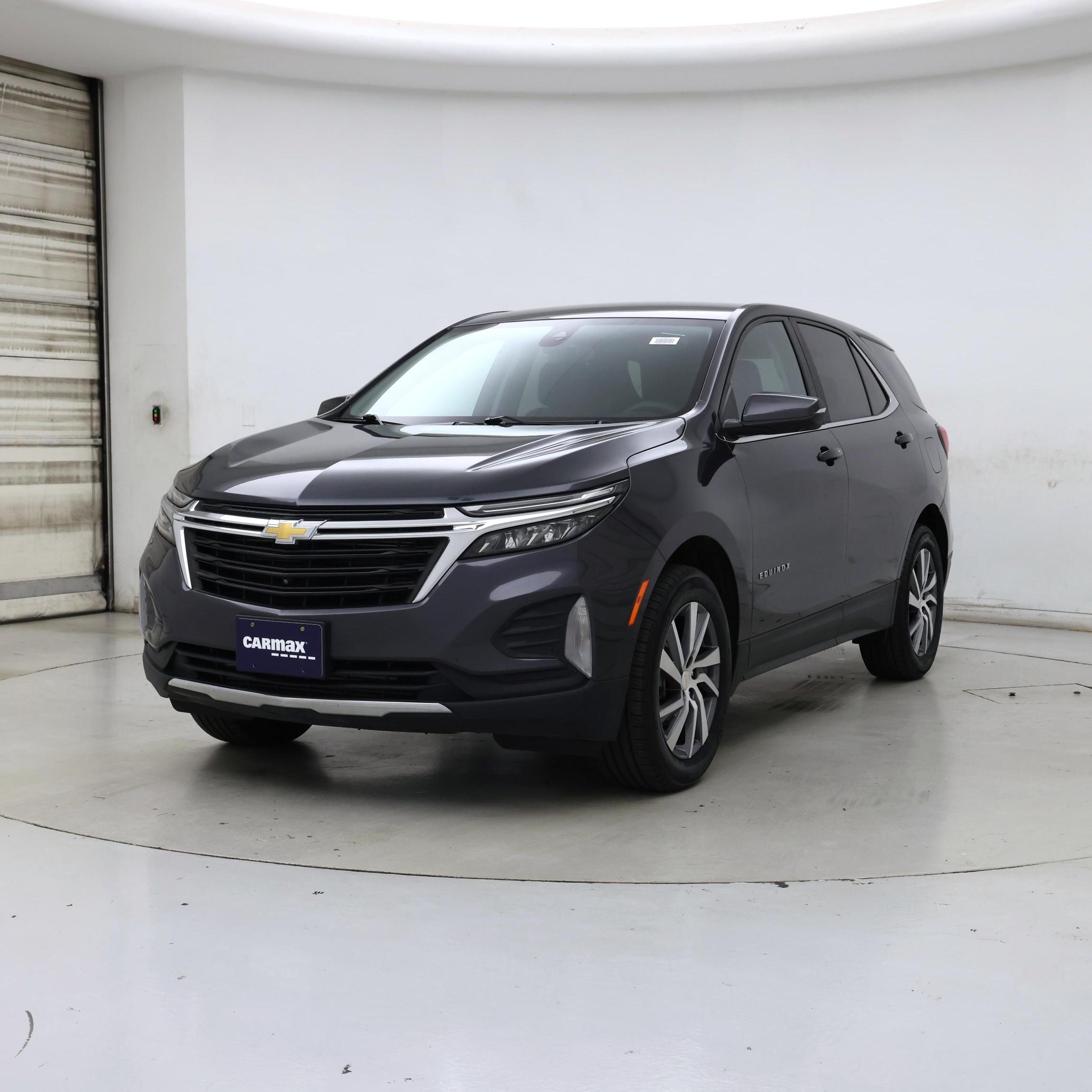 Thumbnail: 2023 Chevrolet Equinox - 4