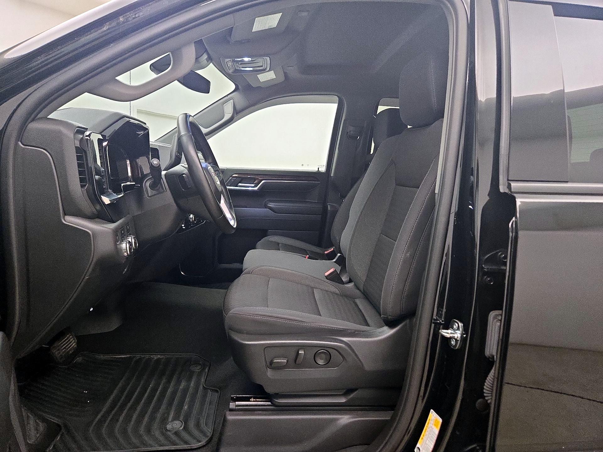 Thumbnail: 2023 GMC Sierra 1500 - 11