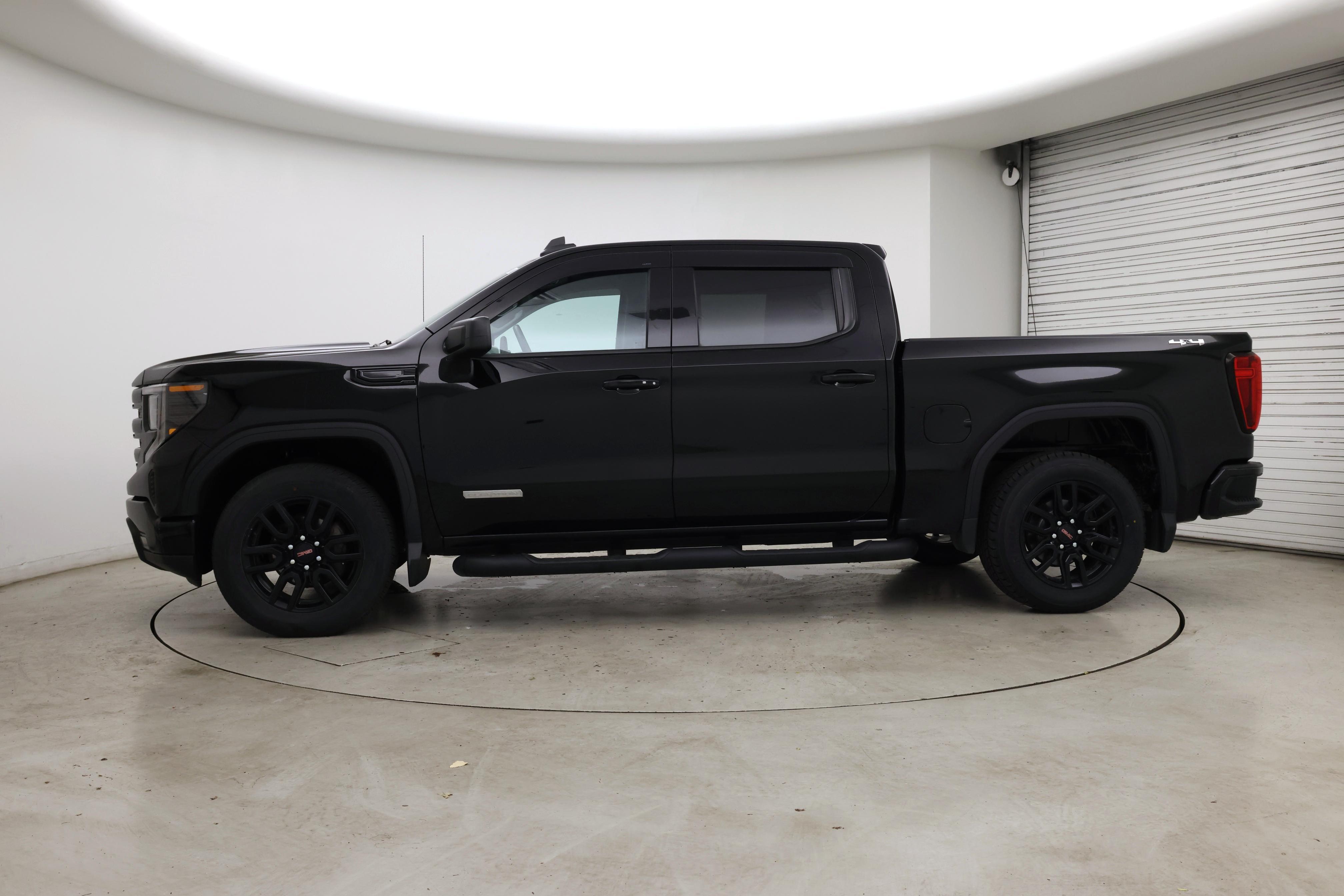 Thumbnail: 2023 GMC Sierra 1500 - 3