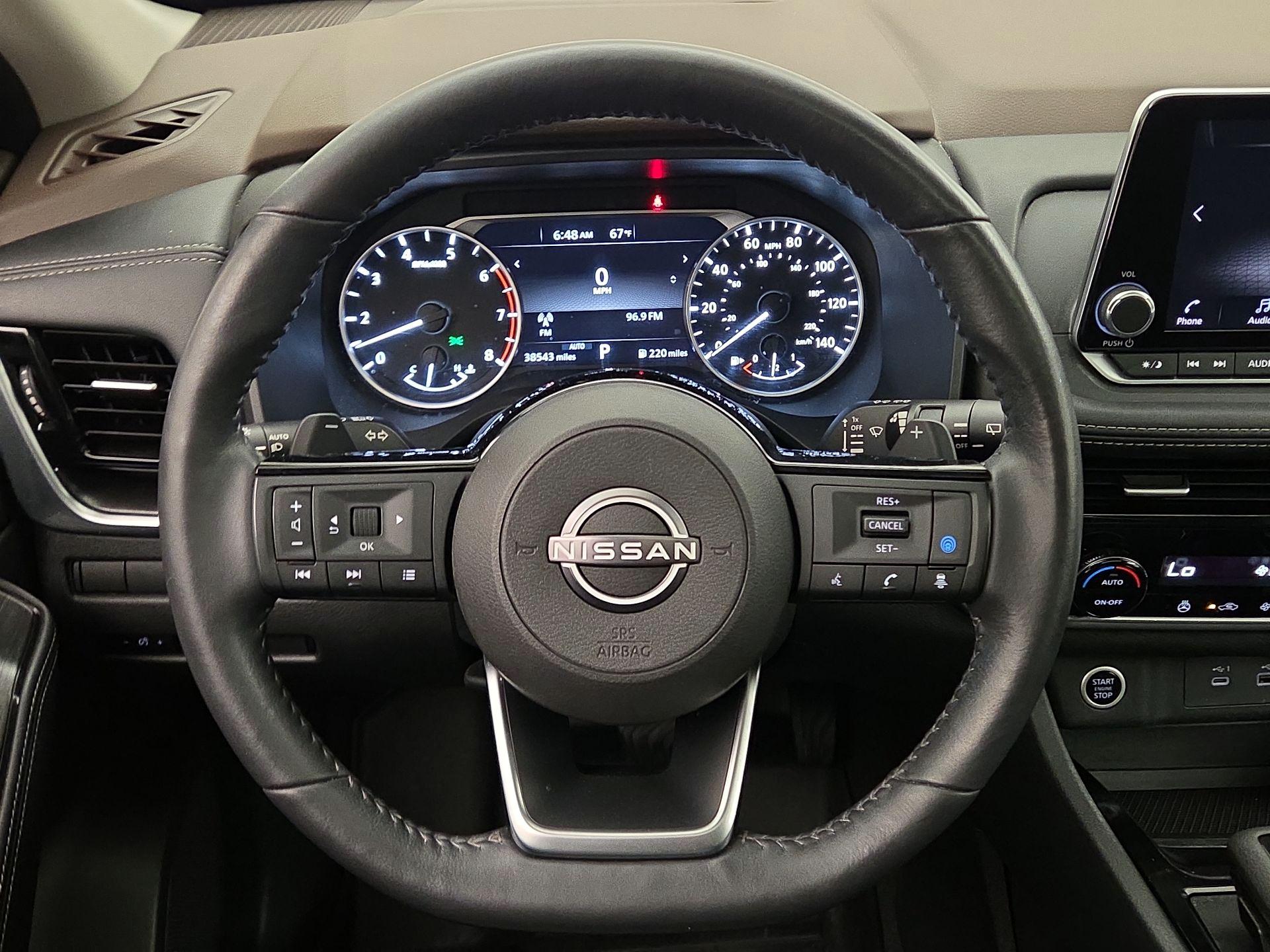 Thumbnail: 2022 Nissan Rogue - 10