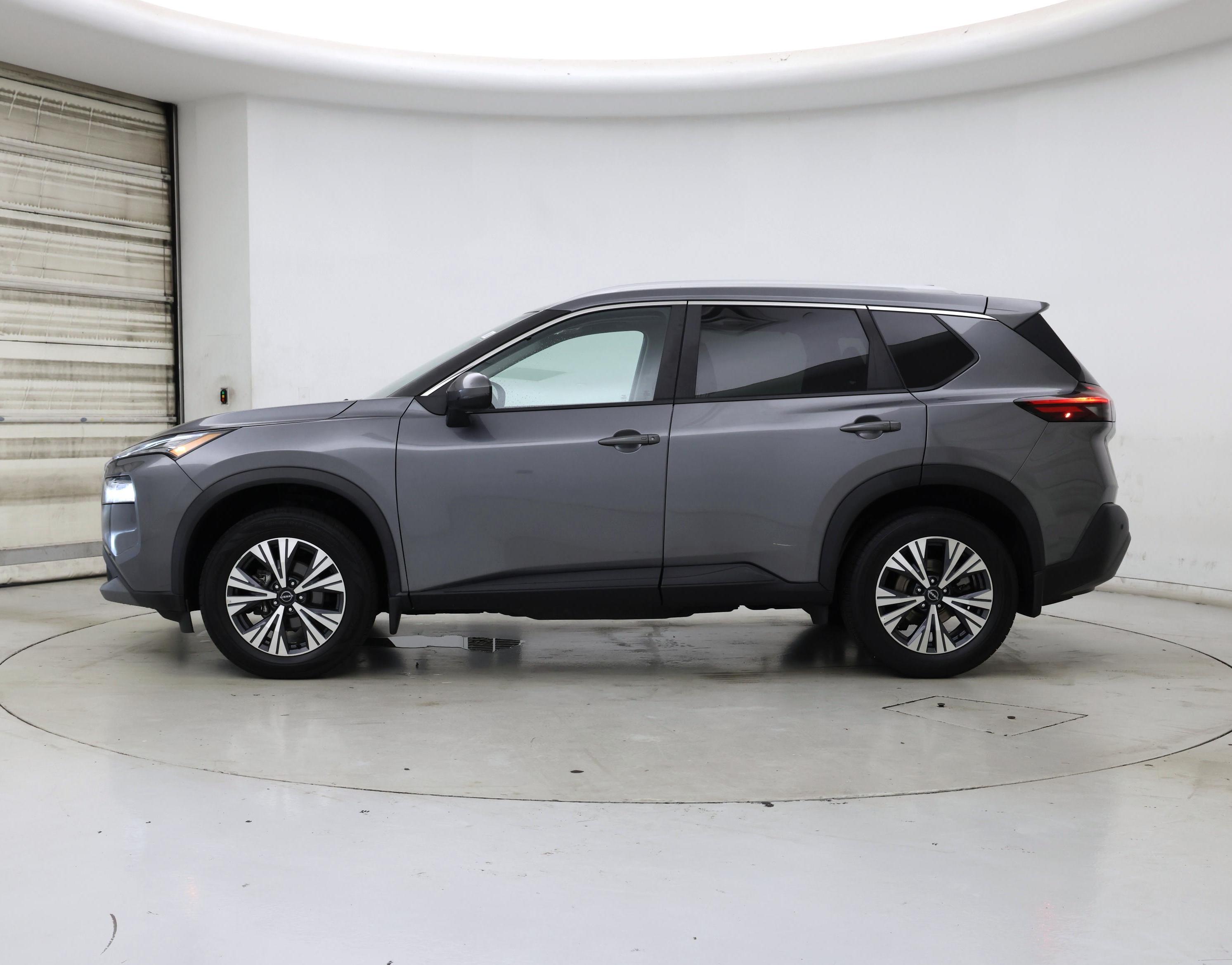 Thumbnail: 2022 Nissan Rogue - 3