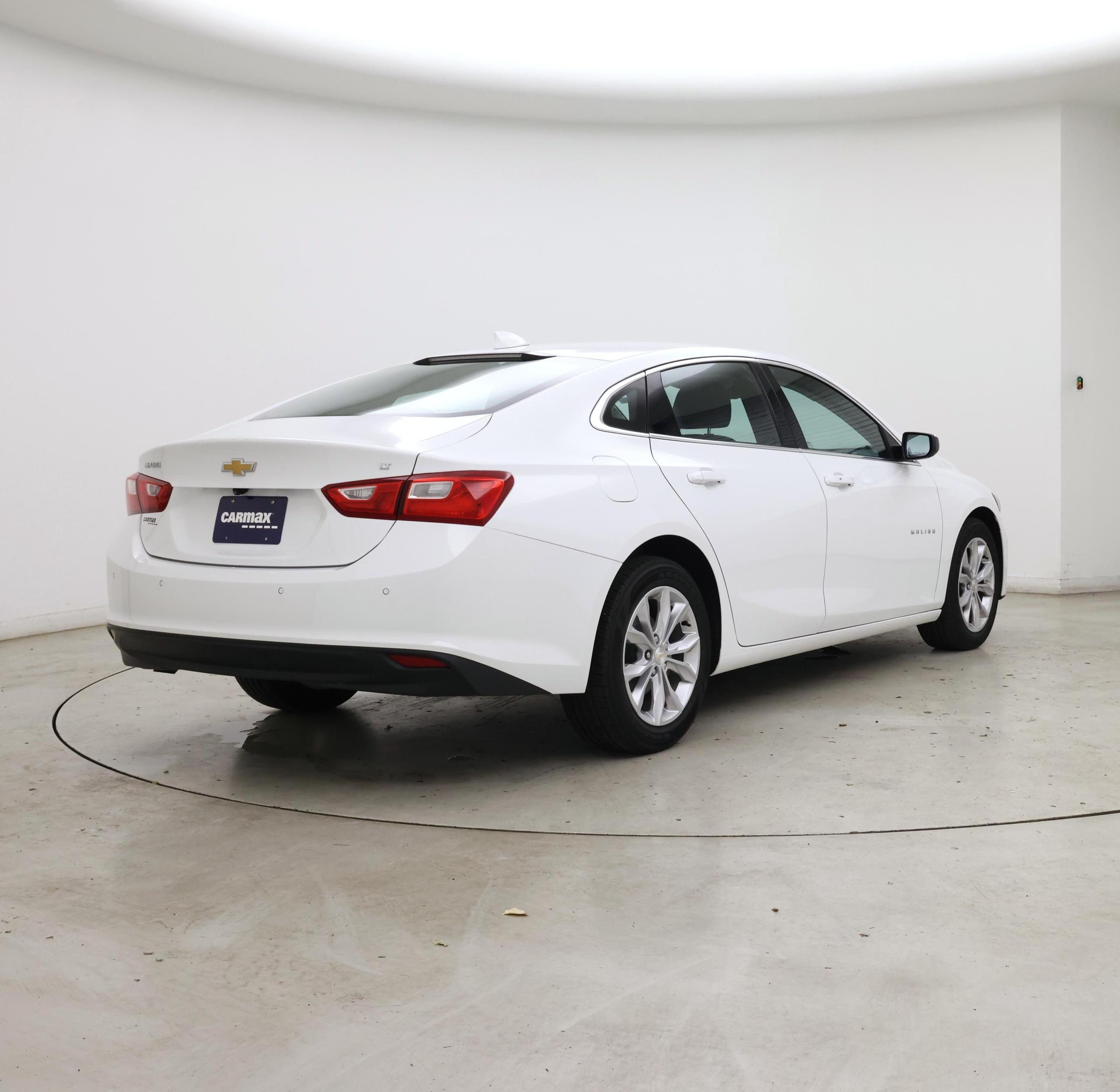 Thumbnail: 2024 Chevrolet Malibu - 8