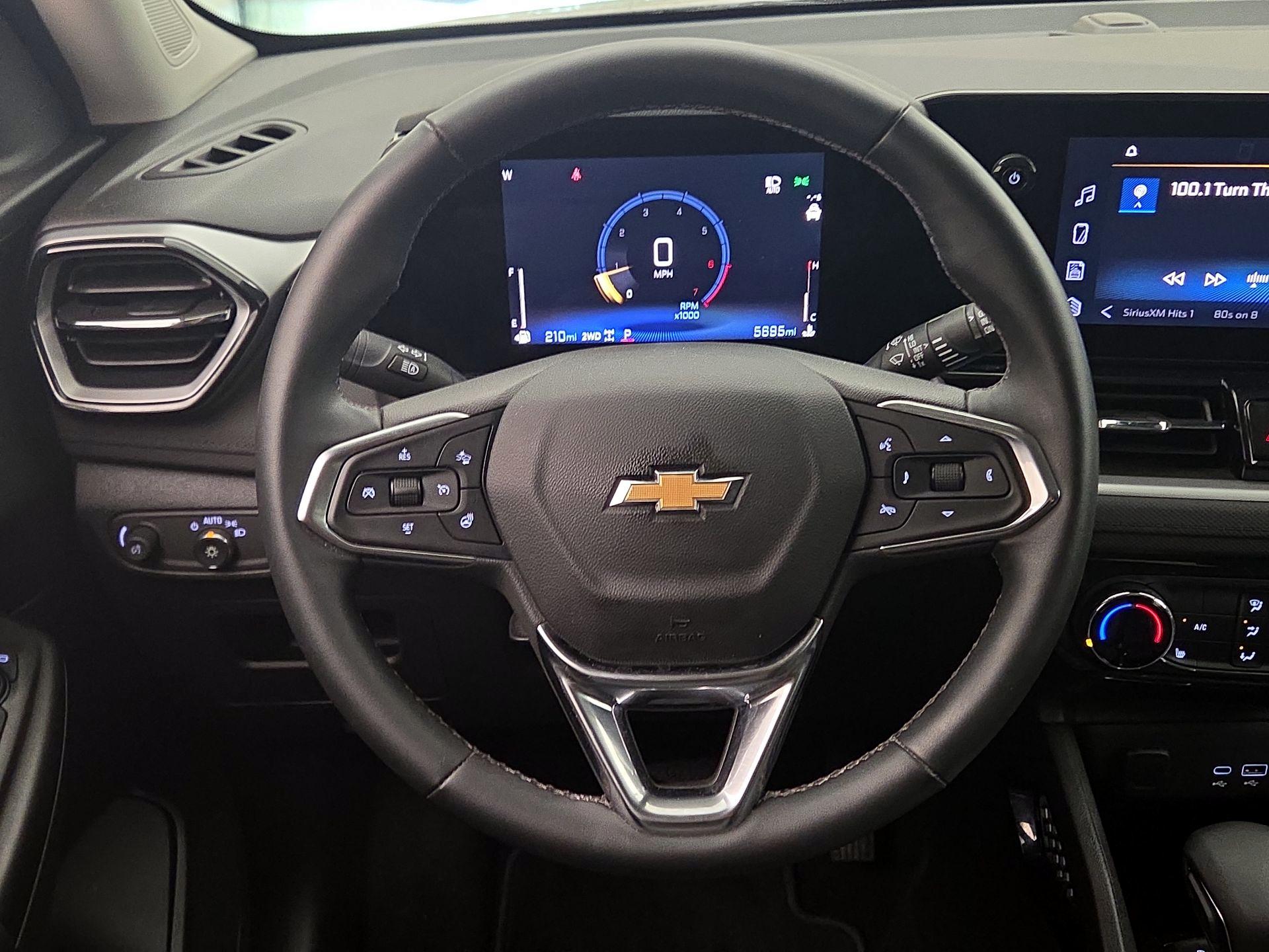 Thumbnail: 2024 Chevrolet TrailBlazer - 10