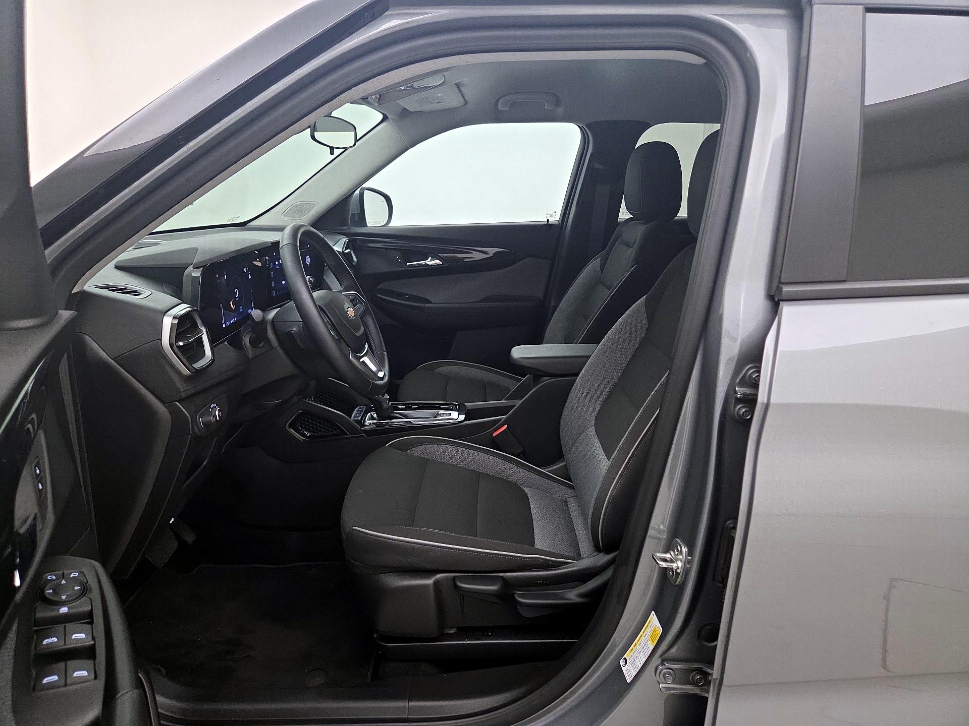Thumbnail: 2024 Chevrolet TrailBlazer - 11