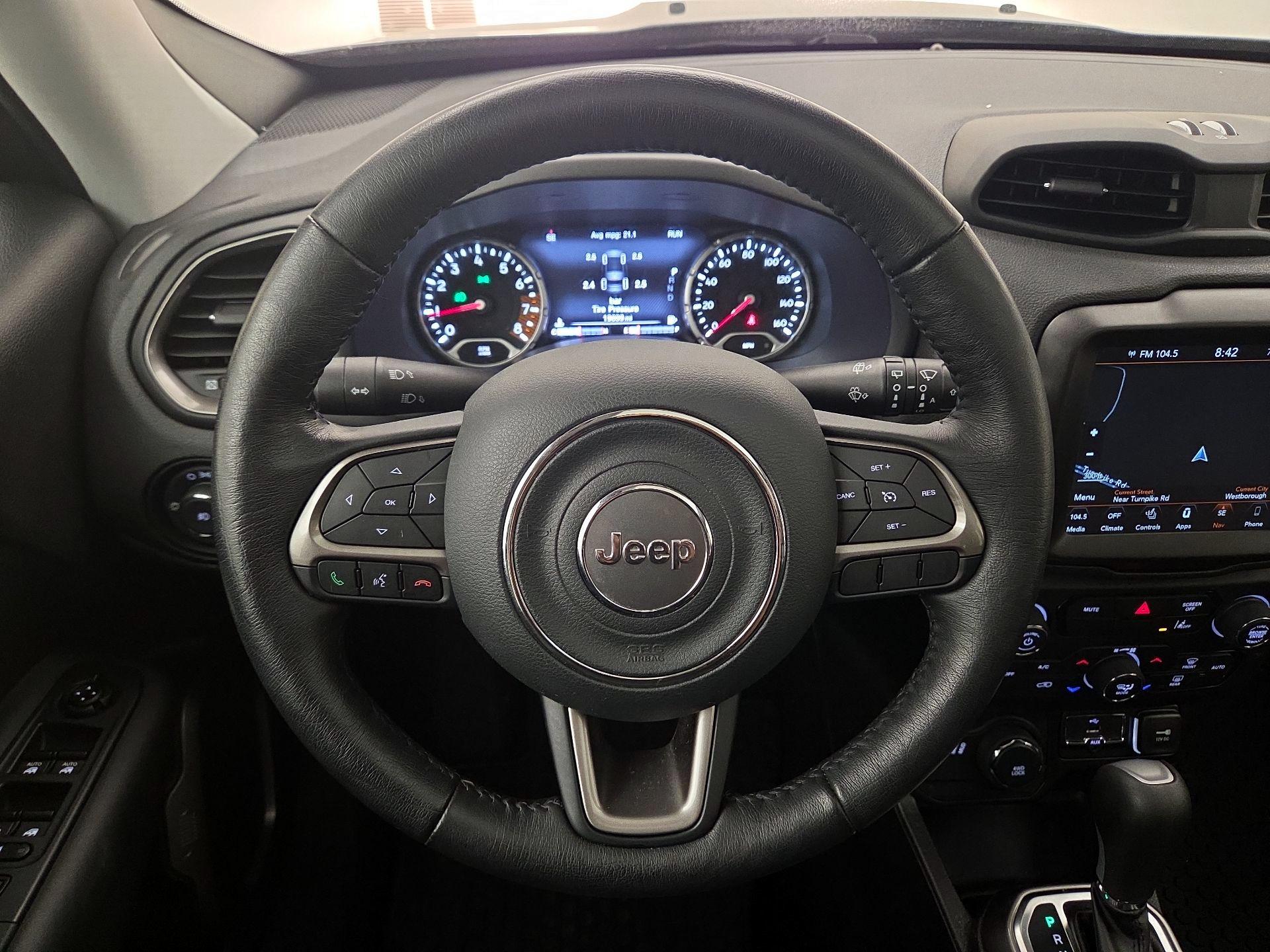 Thumbnail: 2022 Jeep Renegade - 10