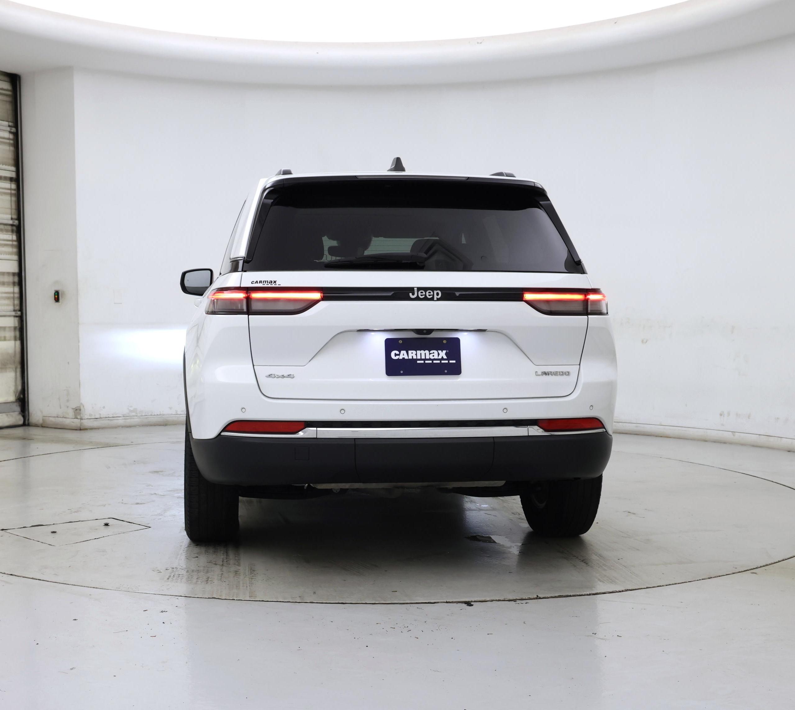 Thumbnail: 2023 Jeep Grand Cherokee - 6